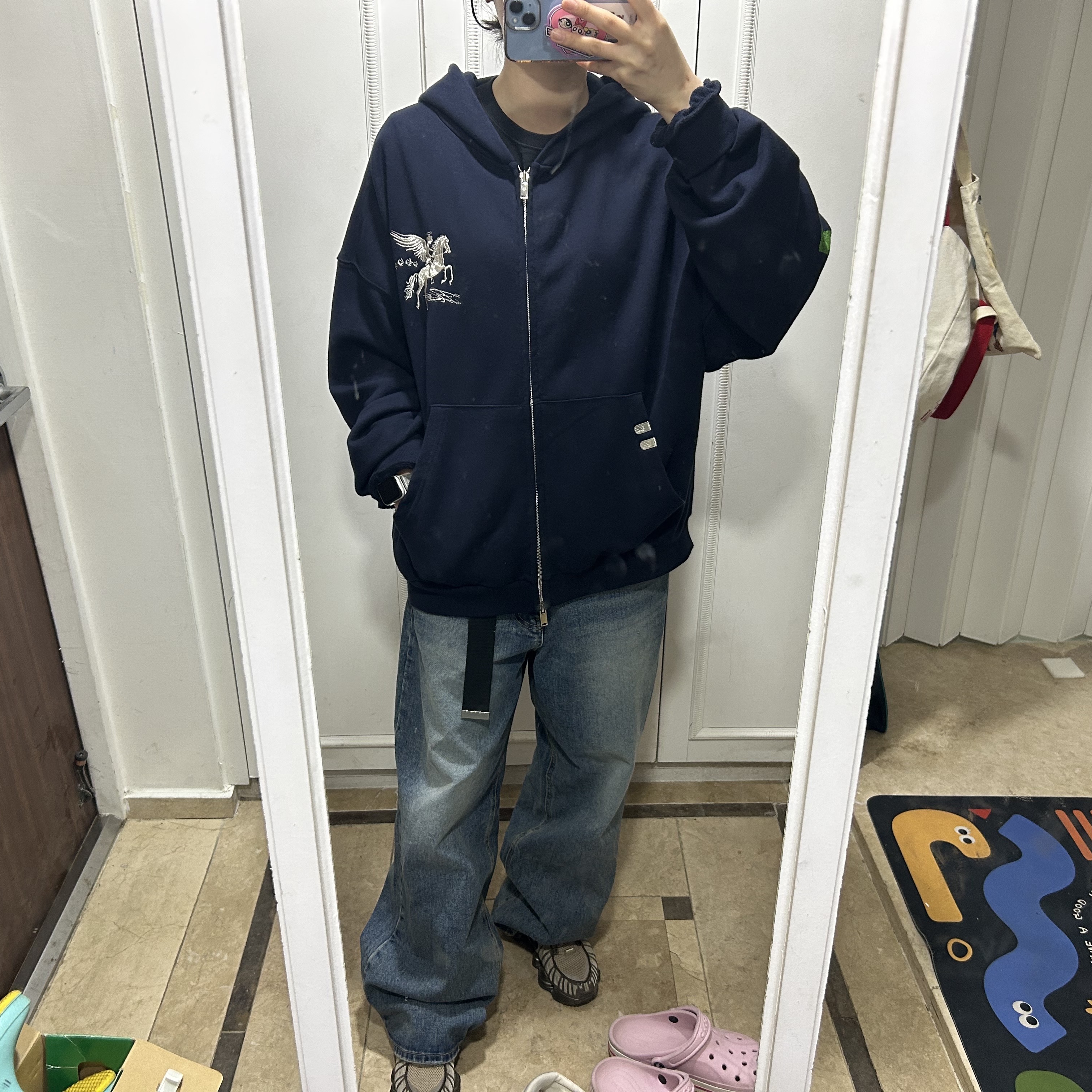 Arc'teryx Heliad 10 Backpack Black, Thisisneverthat x New Era x MLB New York Yankees 59Fifty Classic Navy 착용 스타일 - 6