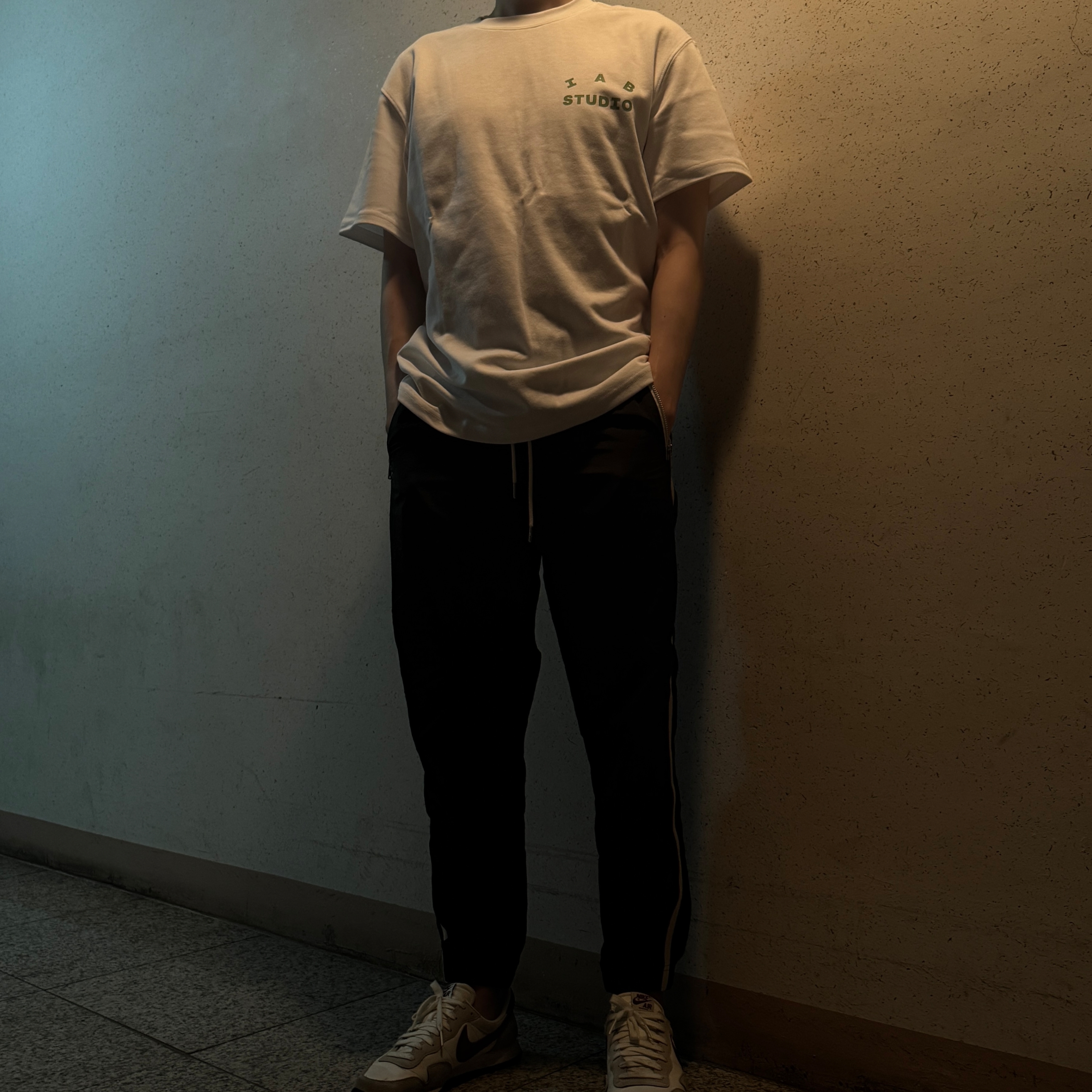 IAB Studio T-Shirt White Light Green 착용 스타일