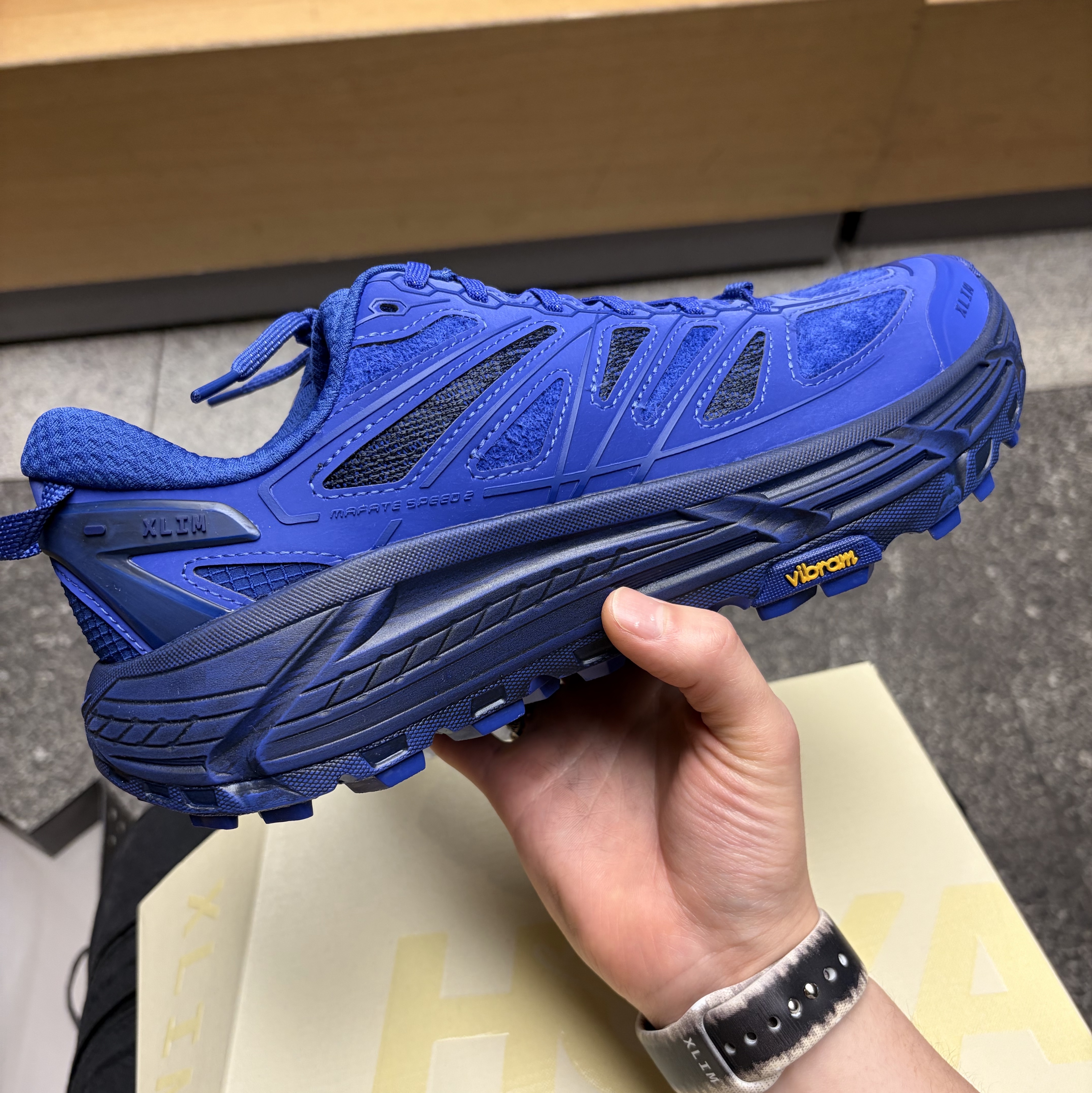 Hoka x Xlim Mafate Speed 2 TS Cobalt Blue 착용 스타일
