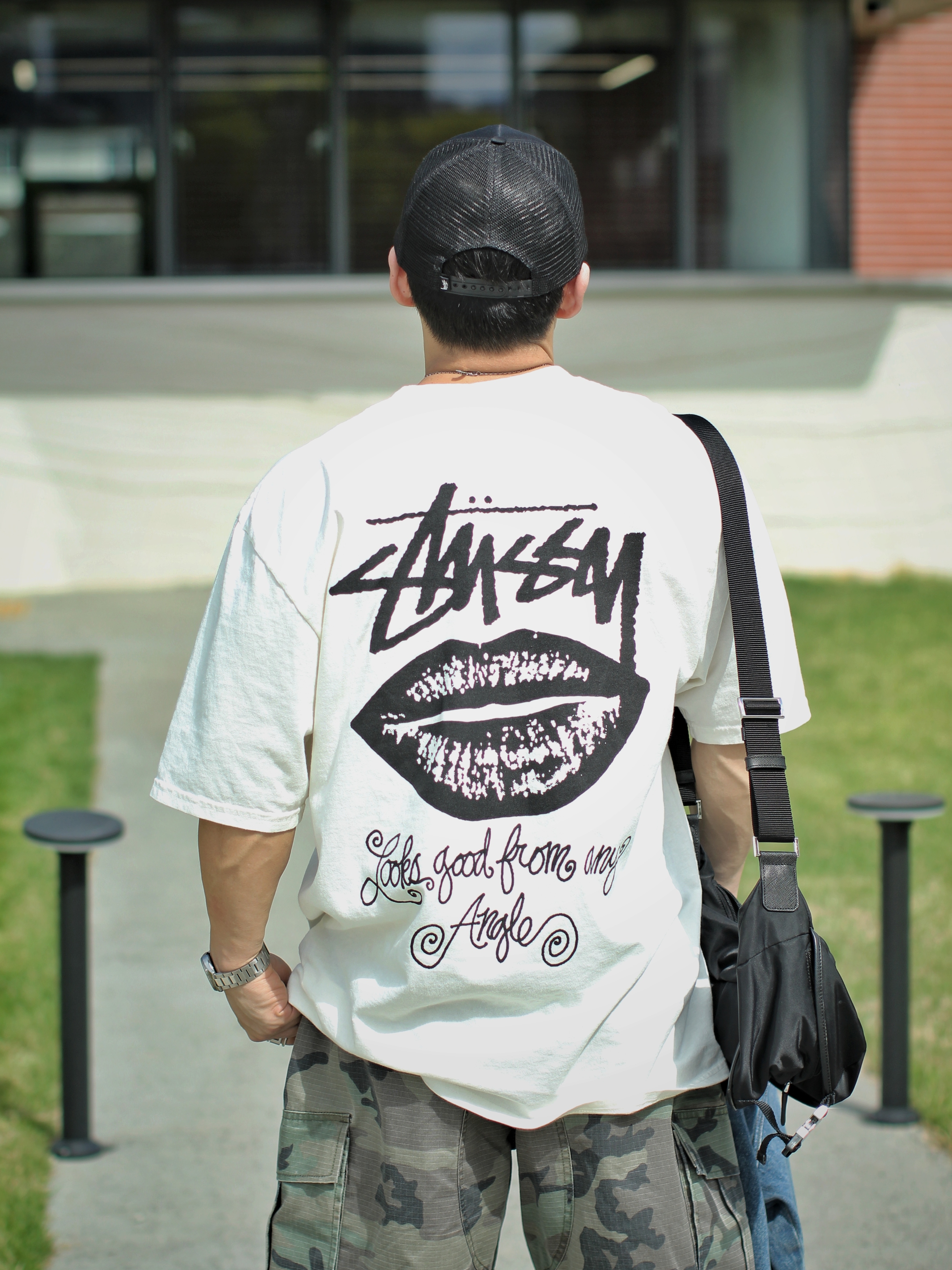 Stussy Any Angle Pigment Dyed T-Shirt Natural, Stussy Corduroy Trucker Cap Black 착용 스타일 - 2
