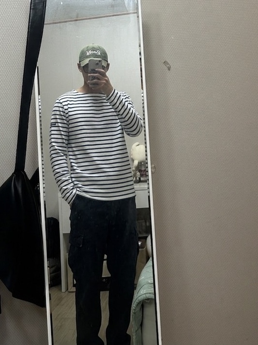 Saint James Minquiers Modern Striped Sailor Long Sleeve T-Shirt Neige Noir 착용 스타일