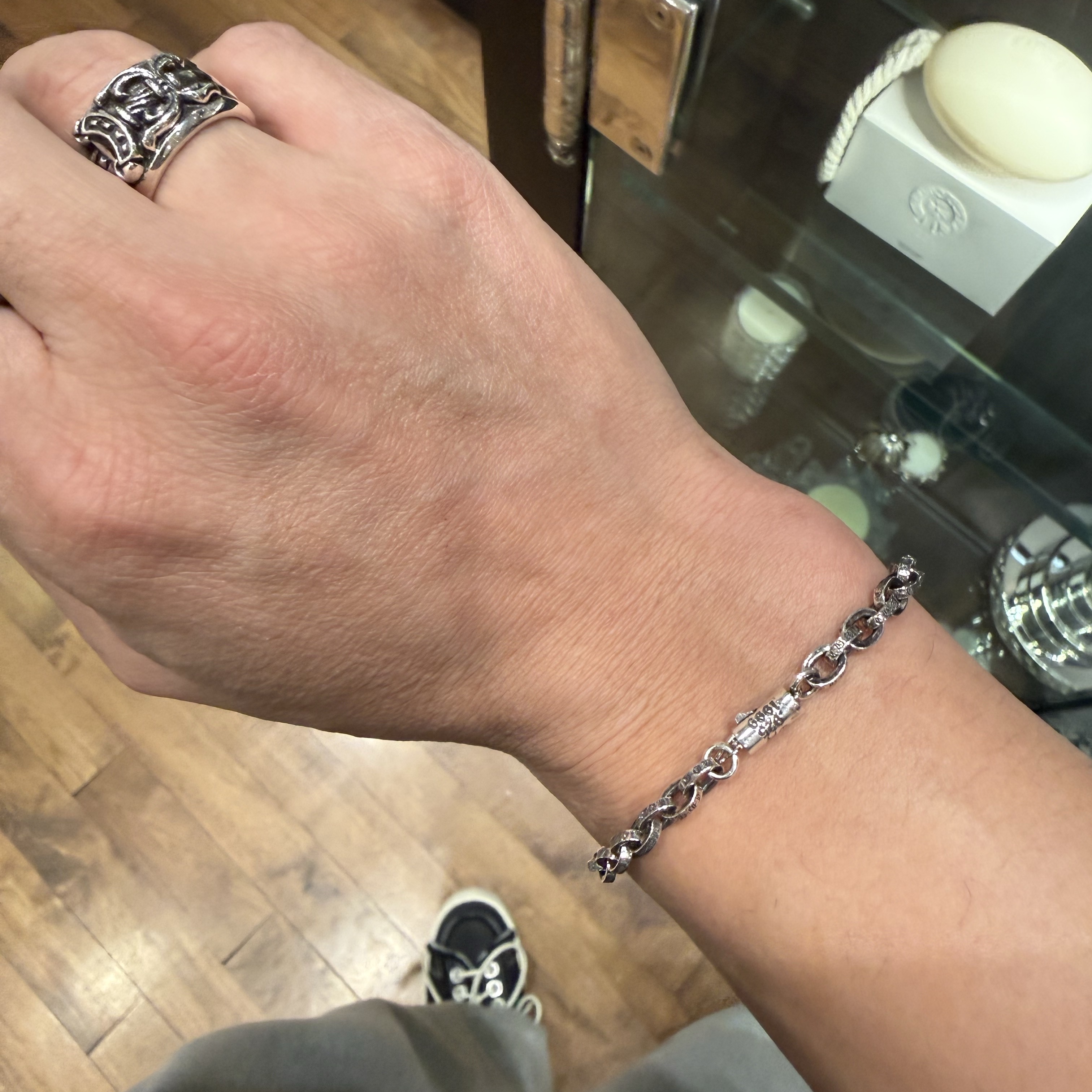 Chrome Hearts Paper Chain Bracelet Silver 착용 스타일