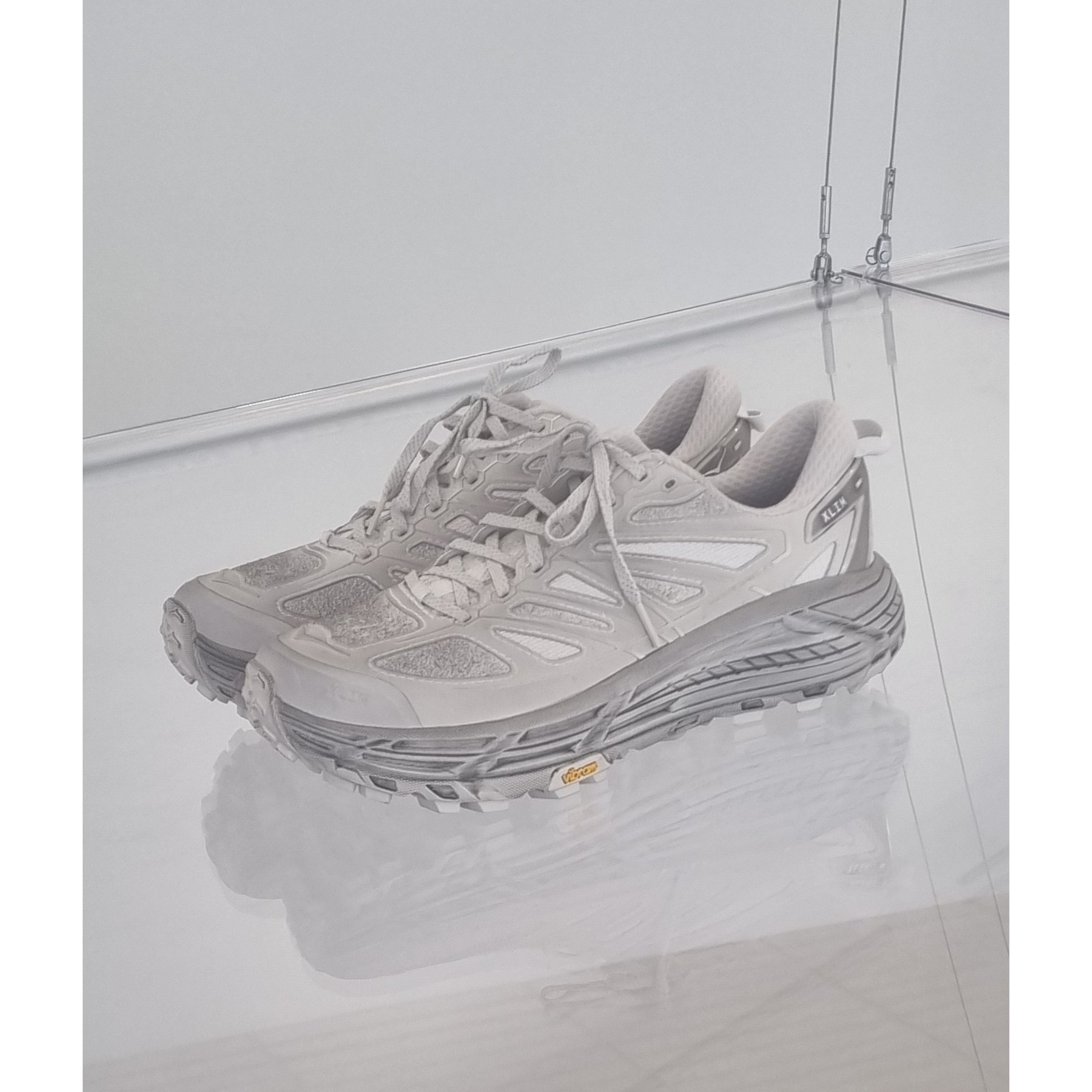 Hoka x Xlim Mafate Speed 2 TS Grey Foam 착용 스타일 - 2