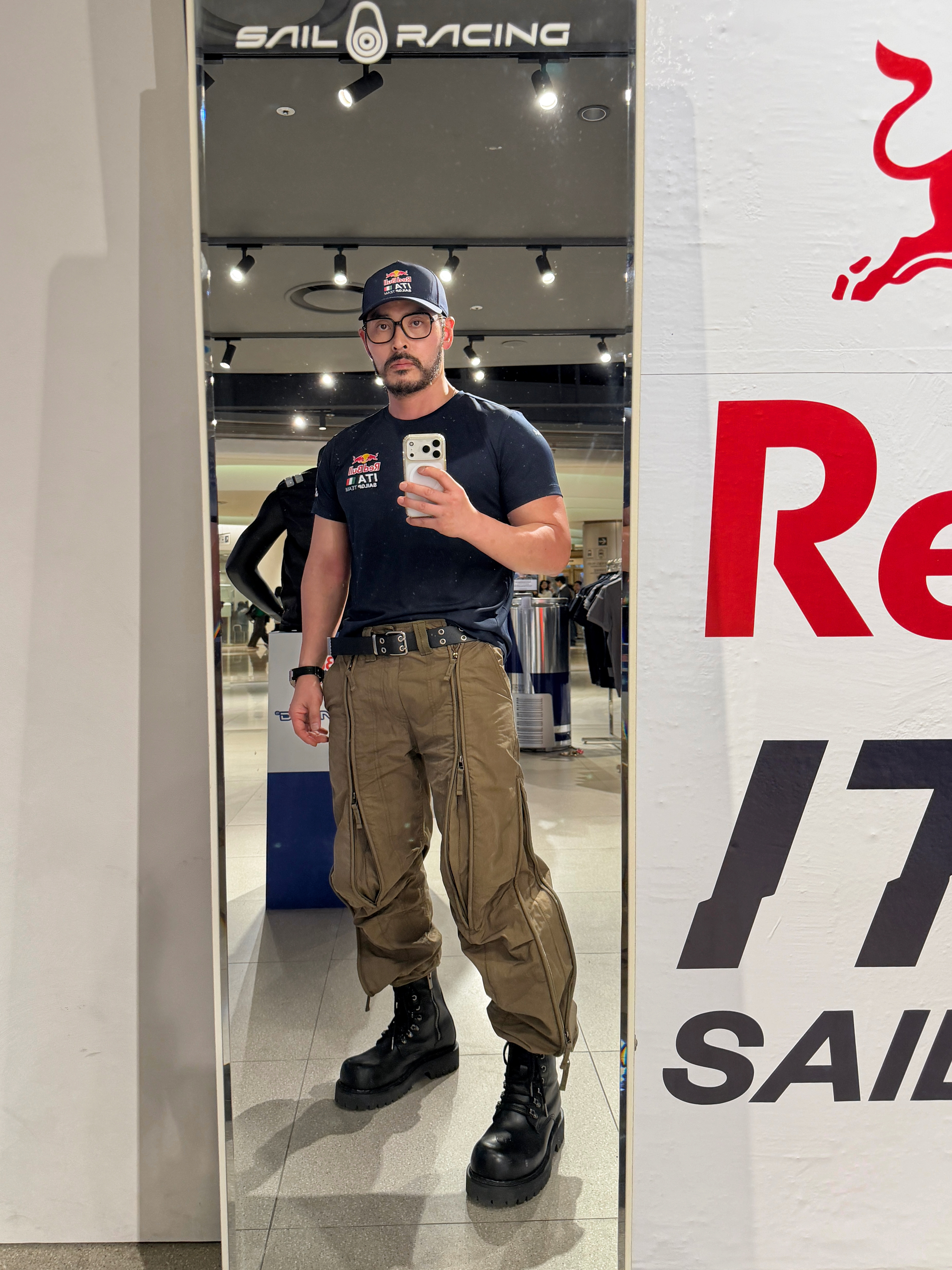 SAILRACING Reference Pro Jacket(999) 착용 스타일 - 3