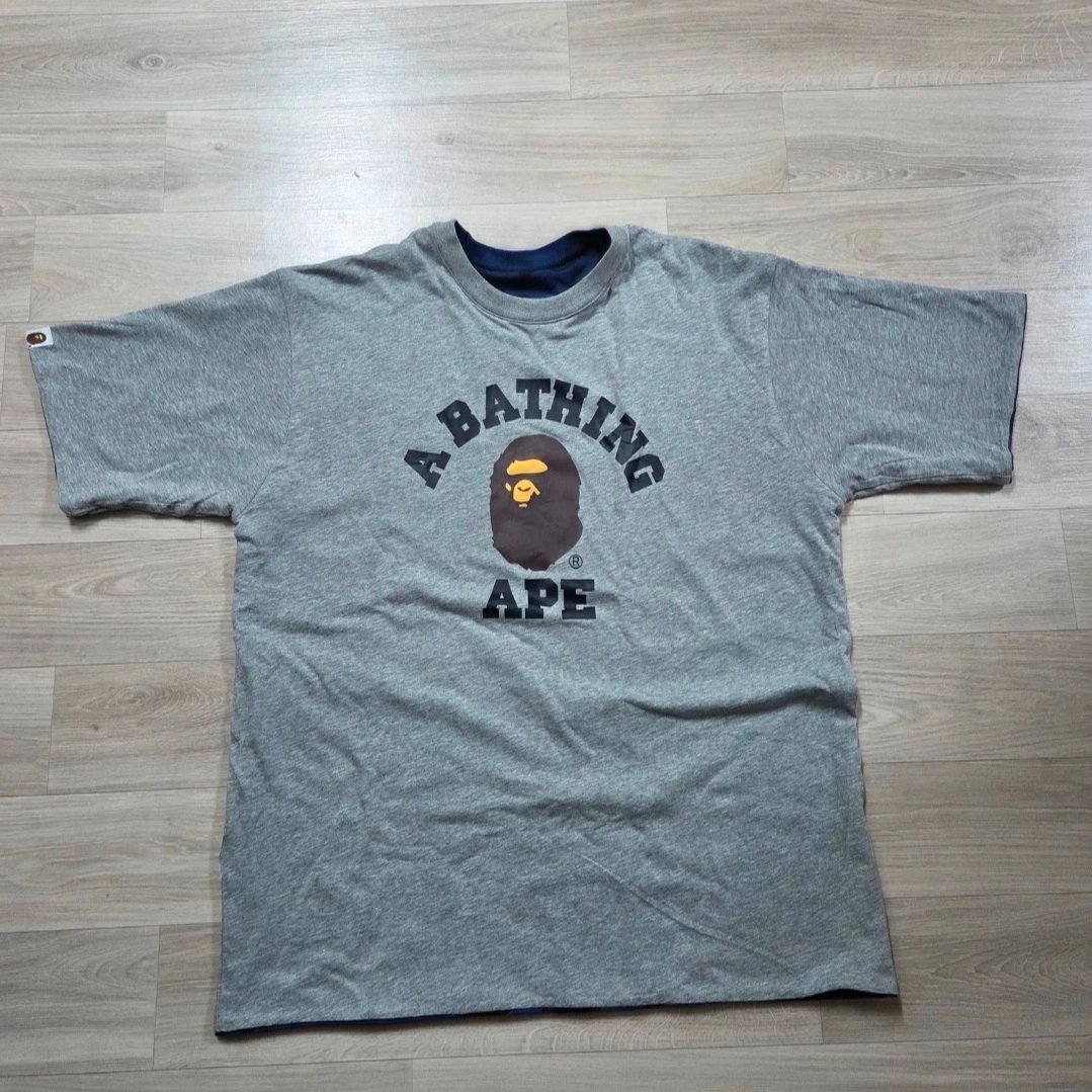 BAPE Color Camo Reversible T-Shirt Navy 착용 스타일 - 2