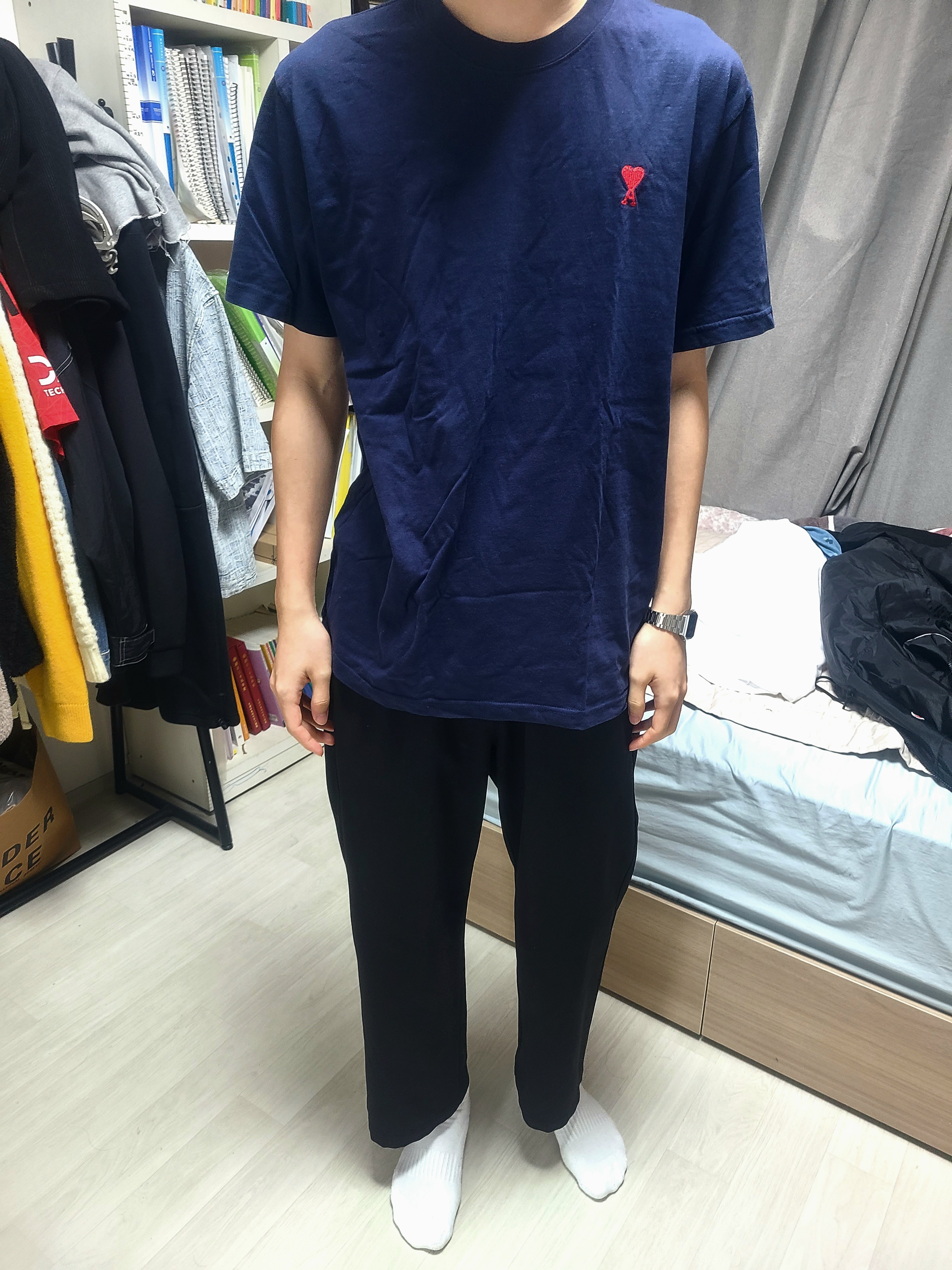 AMI de Coeur T-Shirt Nautic Blue 착용 스타일