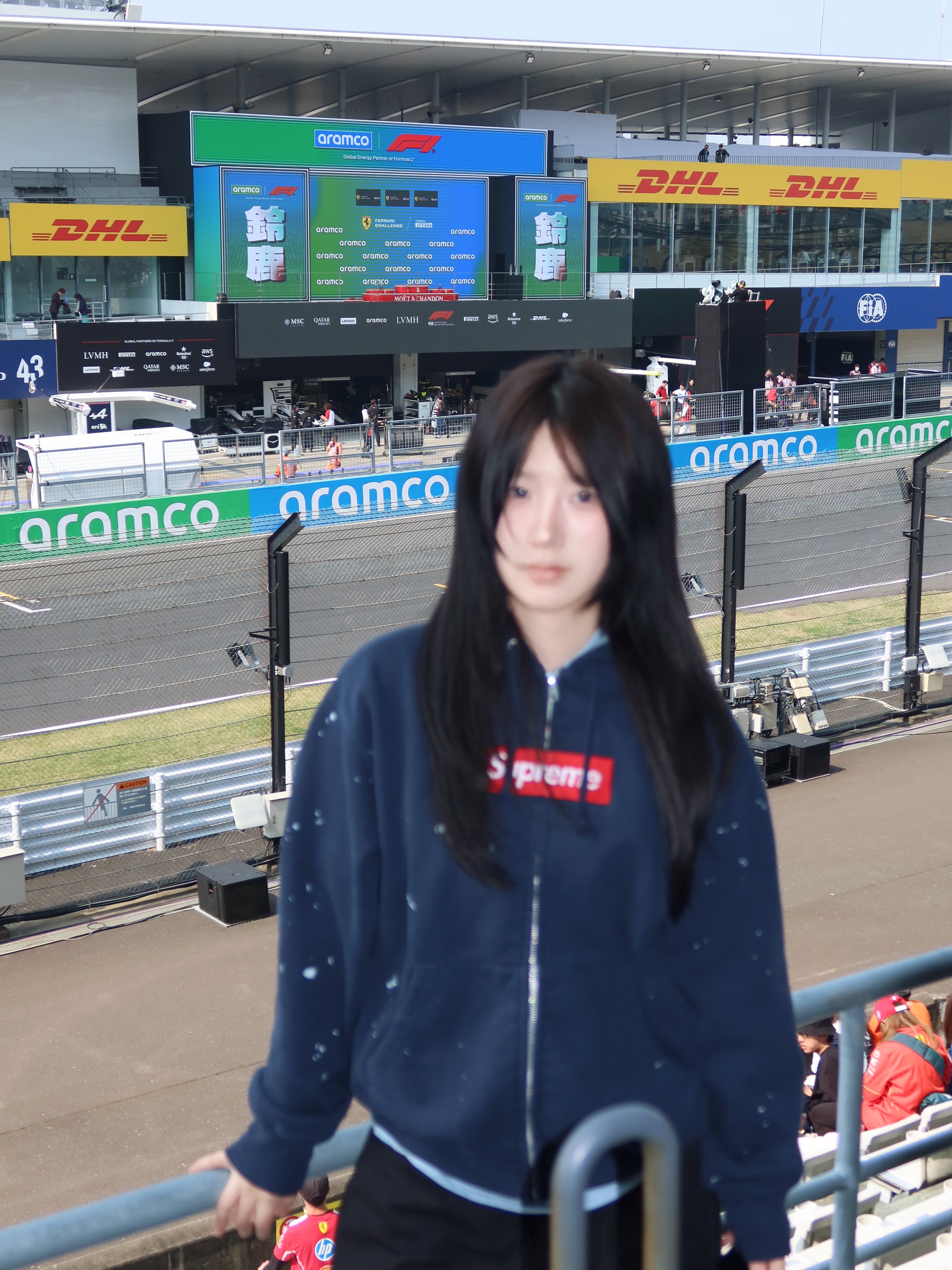 Supreme x MM6 Maison Margiela Box Logo Zip Up Hooded Sweatshirt Navy - 26SS 착용 스타일
