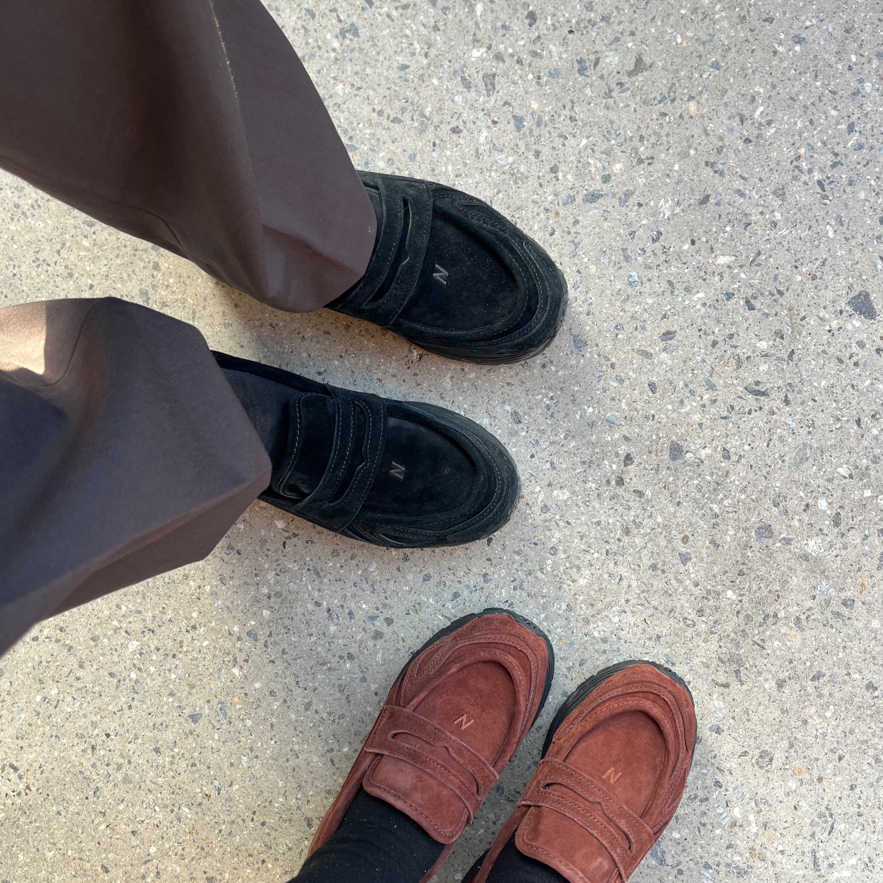 New Balance 1906L Black Black Cement, New Balance 1906L Rich Oak 착용 스타일
