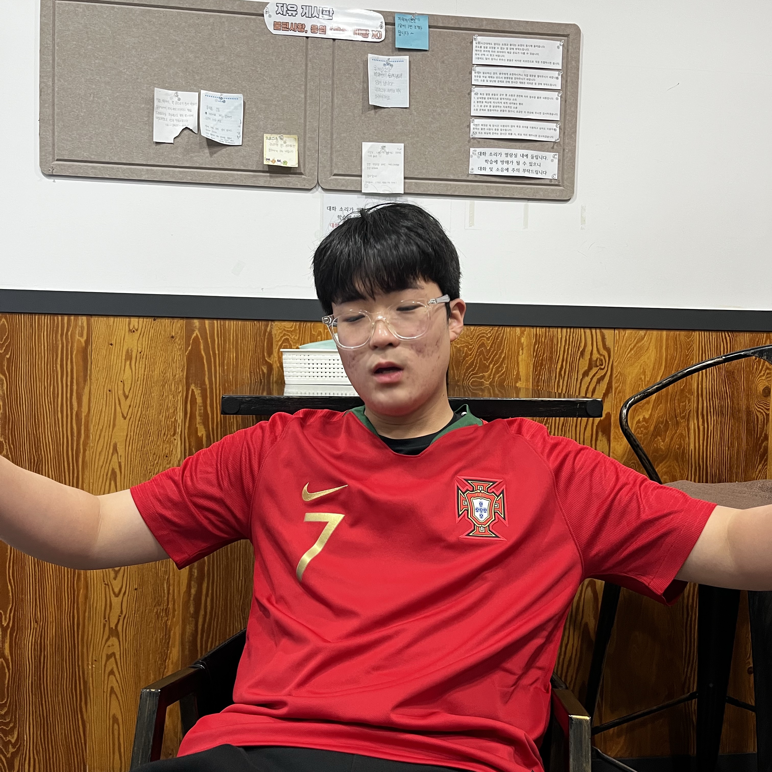 Nike Portugal 2024/25 Dri-Fit ADV Match Home Authentic Jersey University Red (Non Marking Ver.) 착용 스타일