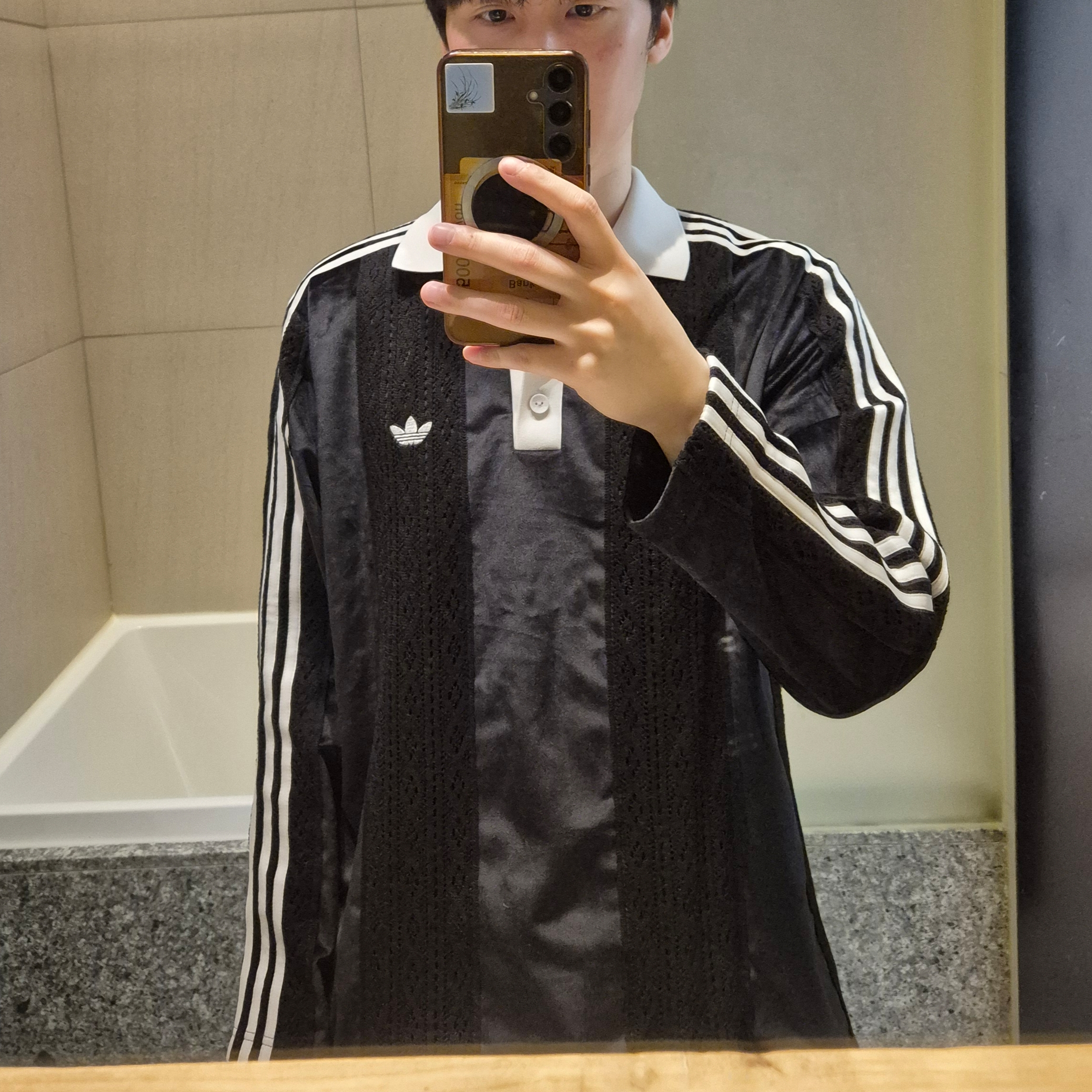 (W) Adidas Originals Winterized Long Sleeve Soccer Jersey Black - KR Sizing 착용 스타일
