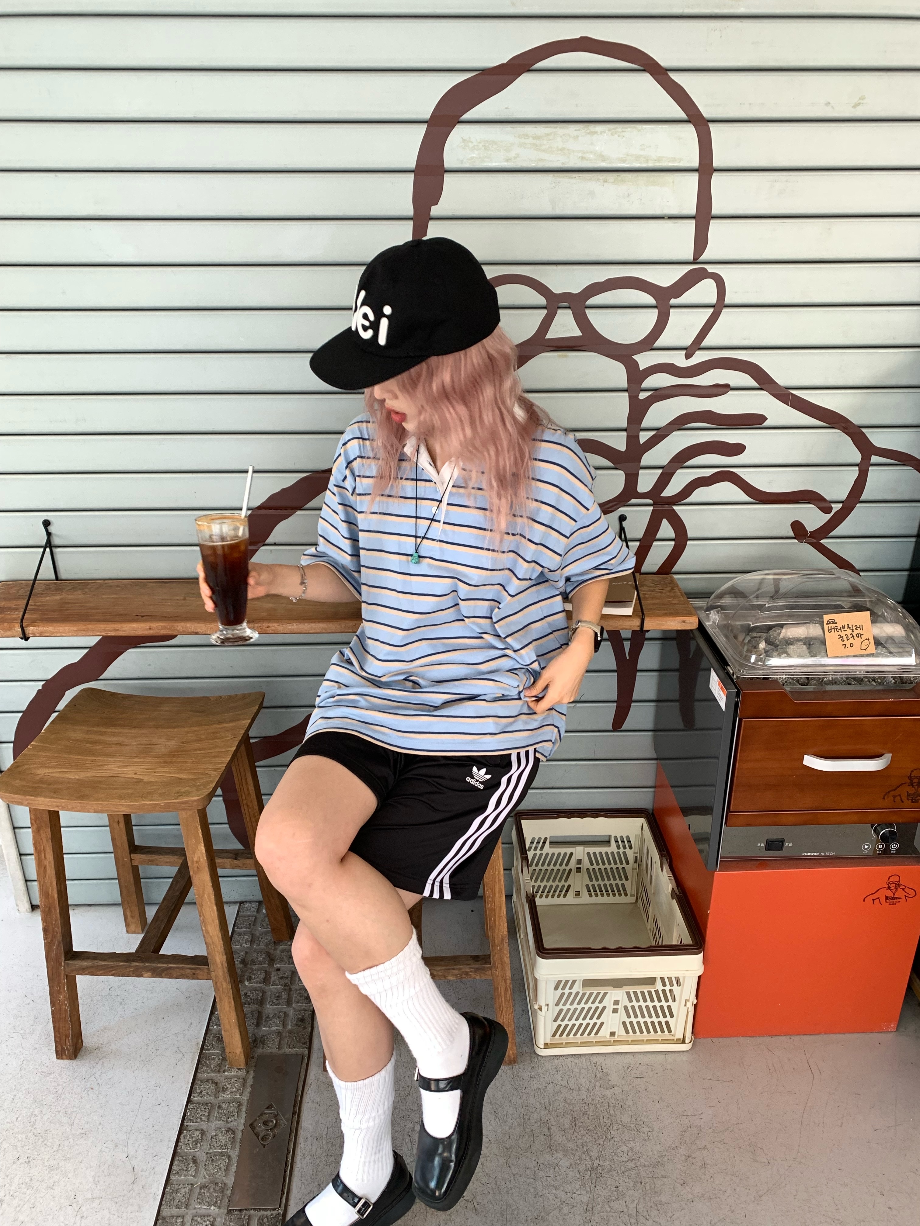 Adidas Adicolor Firebird Shorts Black White - KR Sizing 착용 스타일 - 7