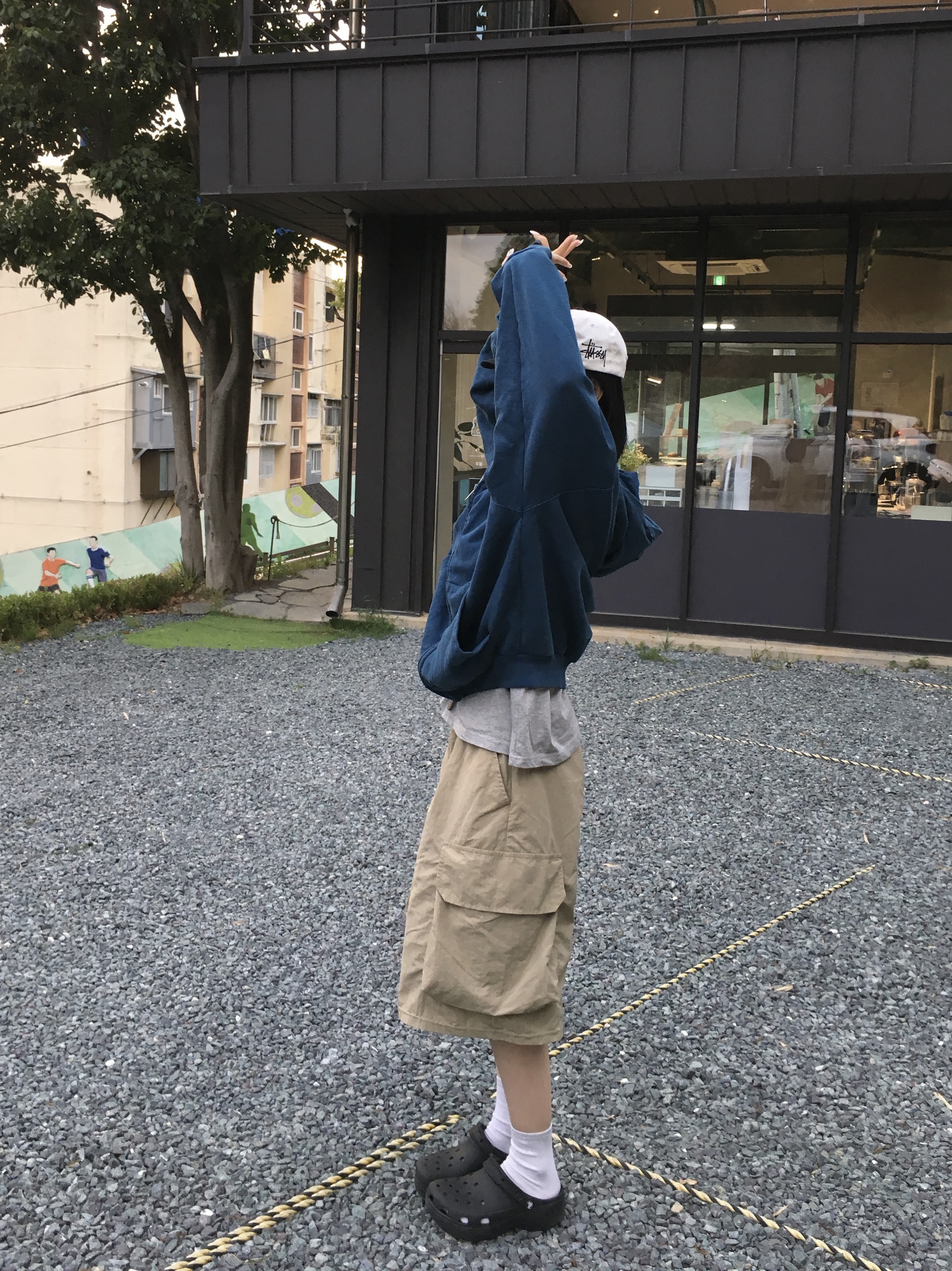 Suade Cropped Washed Hood Zip Up Deep Green, Stussy Chenille S Low Pro Cap Natural 착용 스타일