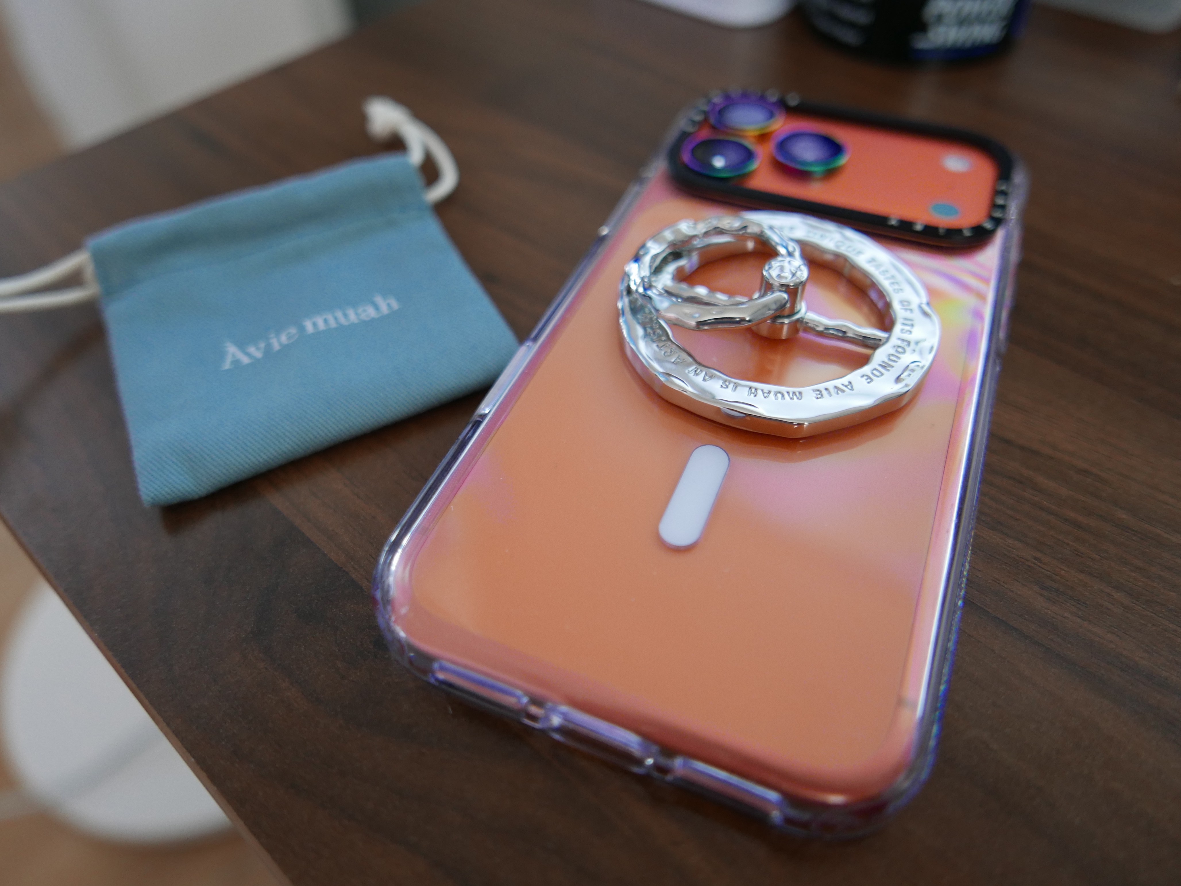 Aviemuah Ave Mac Phone Knob Rhodium 착용 스타일 - 1