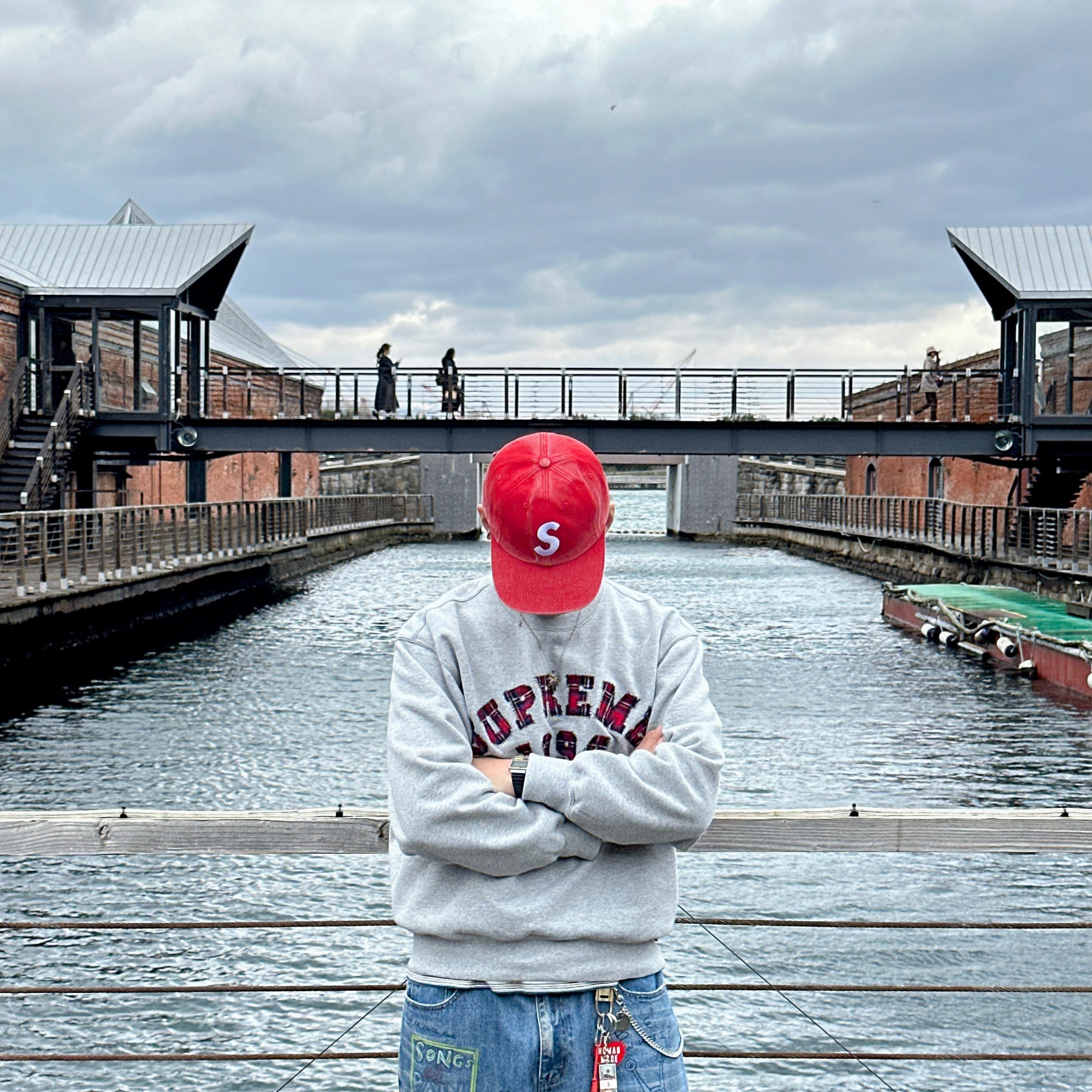 Supreme Pigment Coated S Logo 6-Panel Red - 26SS 착용 스타일