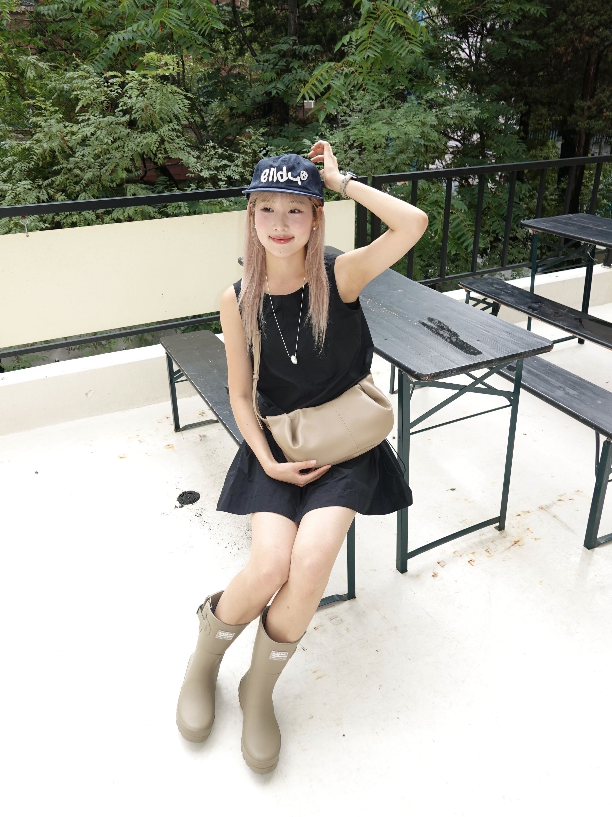 (W) Rockfishweatherwear Original Short Rain Boots Cocoa 착용 스타일 - 5