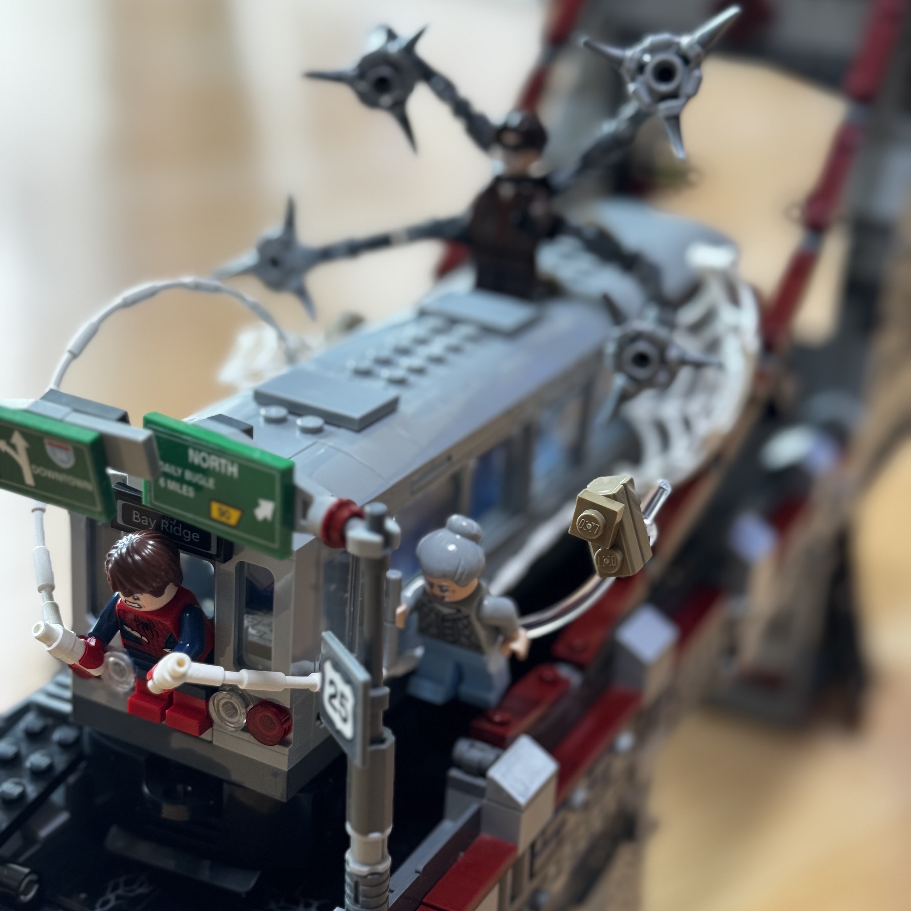 Lego Marvel Spider-Man vs. Doc Ock Subway Train Scene, Lego Marvel Spider-Man Web Warriors Ultimate Bridge Battle 착용 스타일 - 2