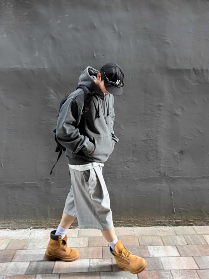 Knitted Pigment Bermuda Traning Half Pants Stone Grey 착용 스타일 - 1