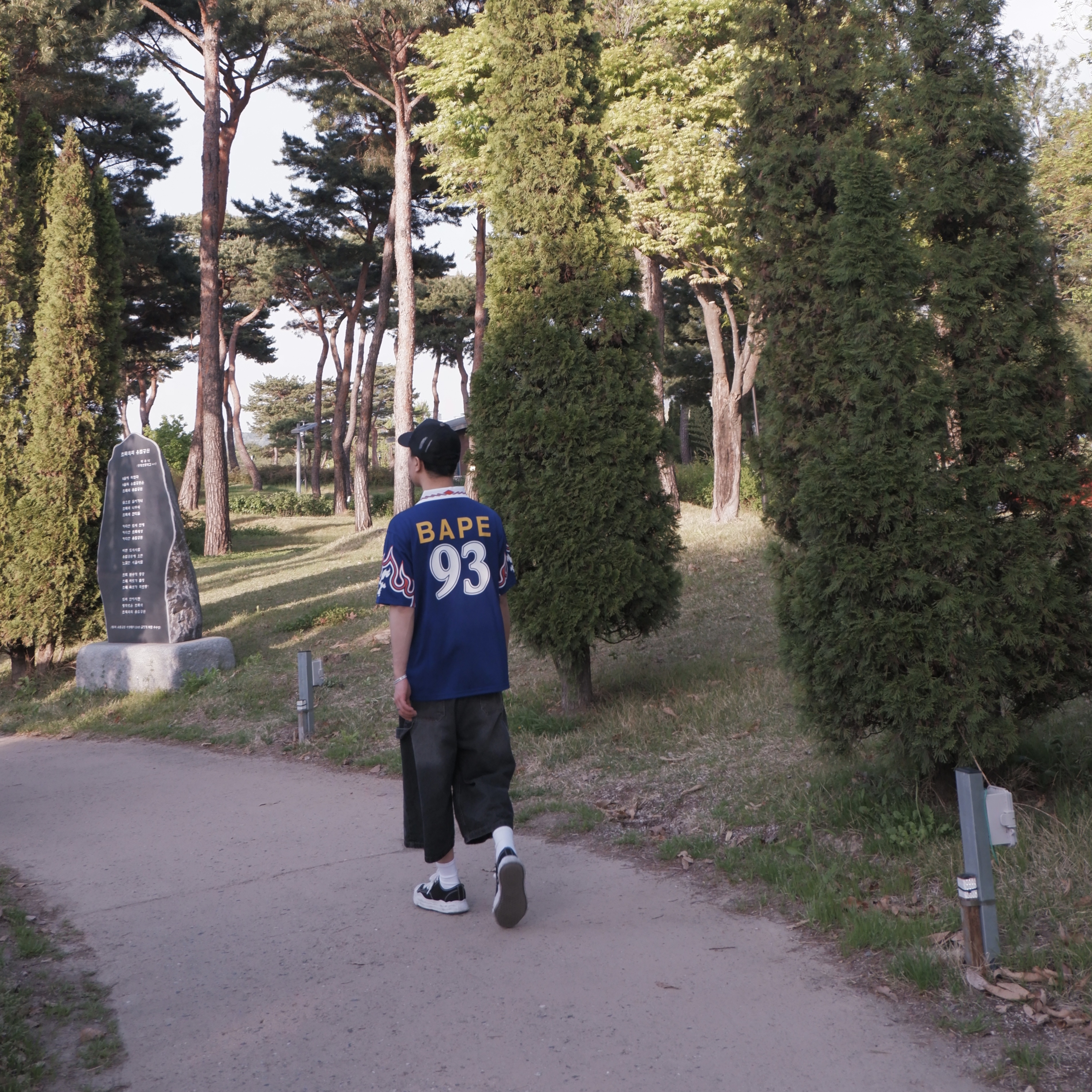 Adidas x BAPE Short Sleeve Flames Jersey Japan Blue - KR Sizing (Non Marking Ver.), Chrome Hearts CH Hollywood Trucker Hat Black 착용 스타일 - 2