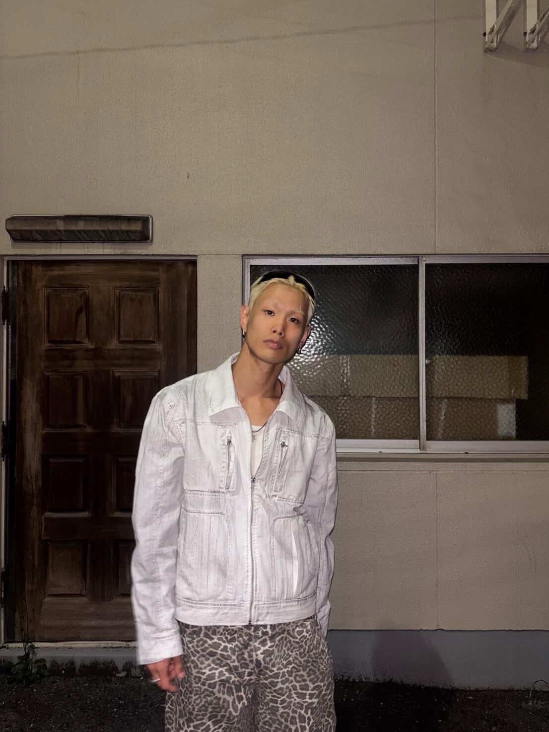 BLR Anchored Puller Utility Jacket White 착용 스타일