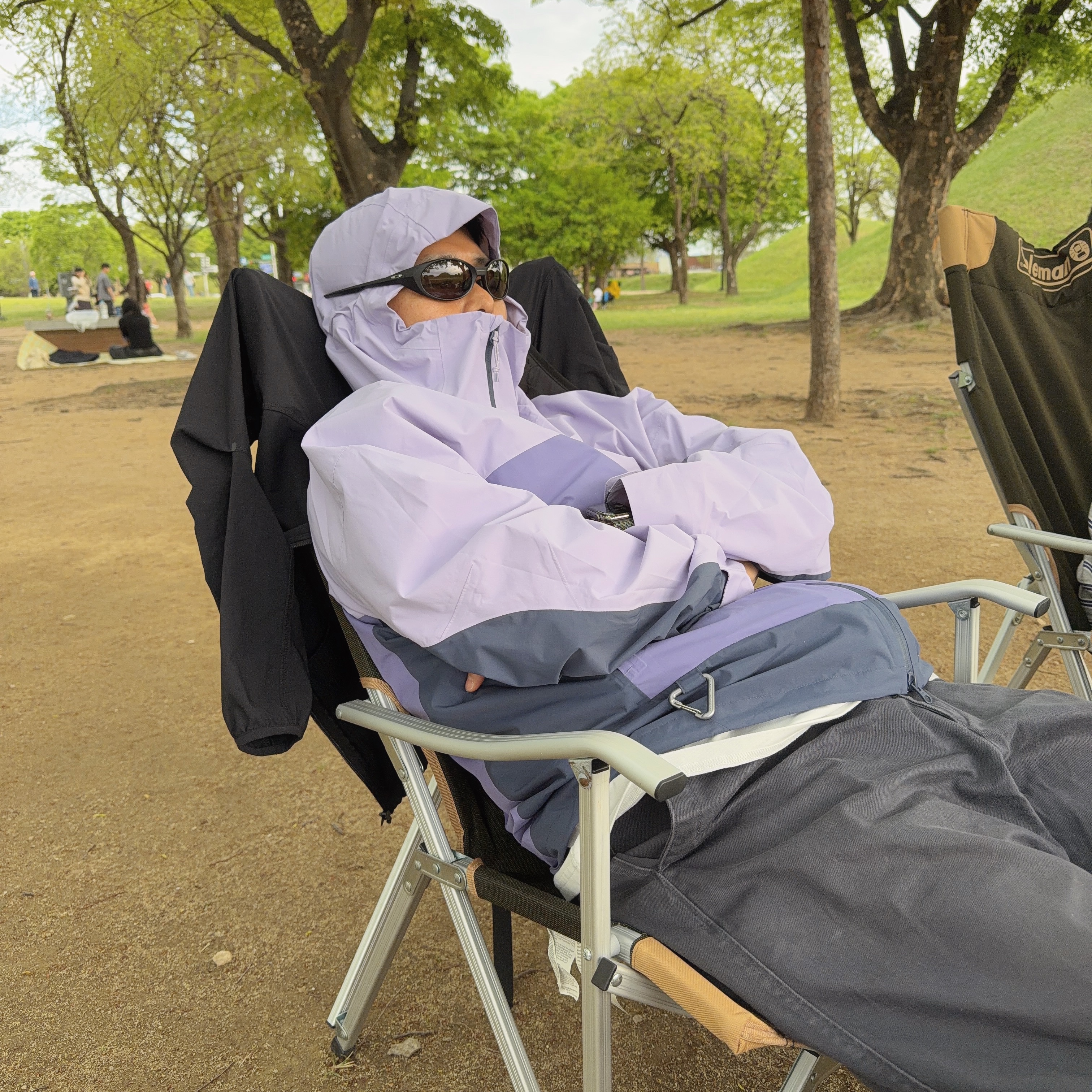 Oakley Eye Jacket Redux Matte Black Frame Prizm Grey Lenses High Bridge Fit, Nike ACG Morpho Storm-Fit ADV Rain Jacket Hydrangeas Dusty Amethyst - Asia 착용 스타일