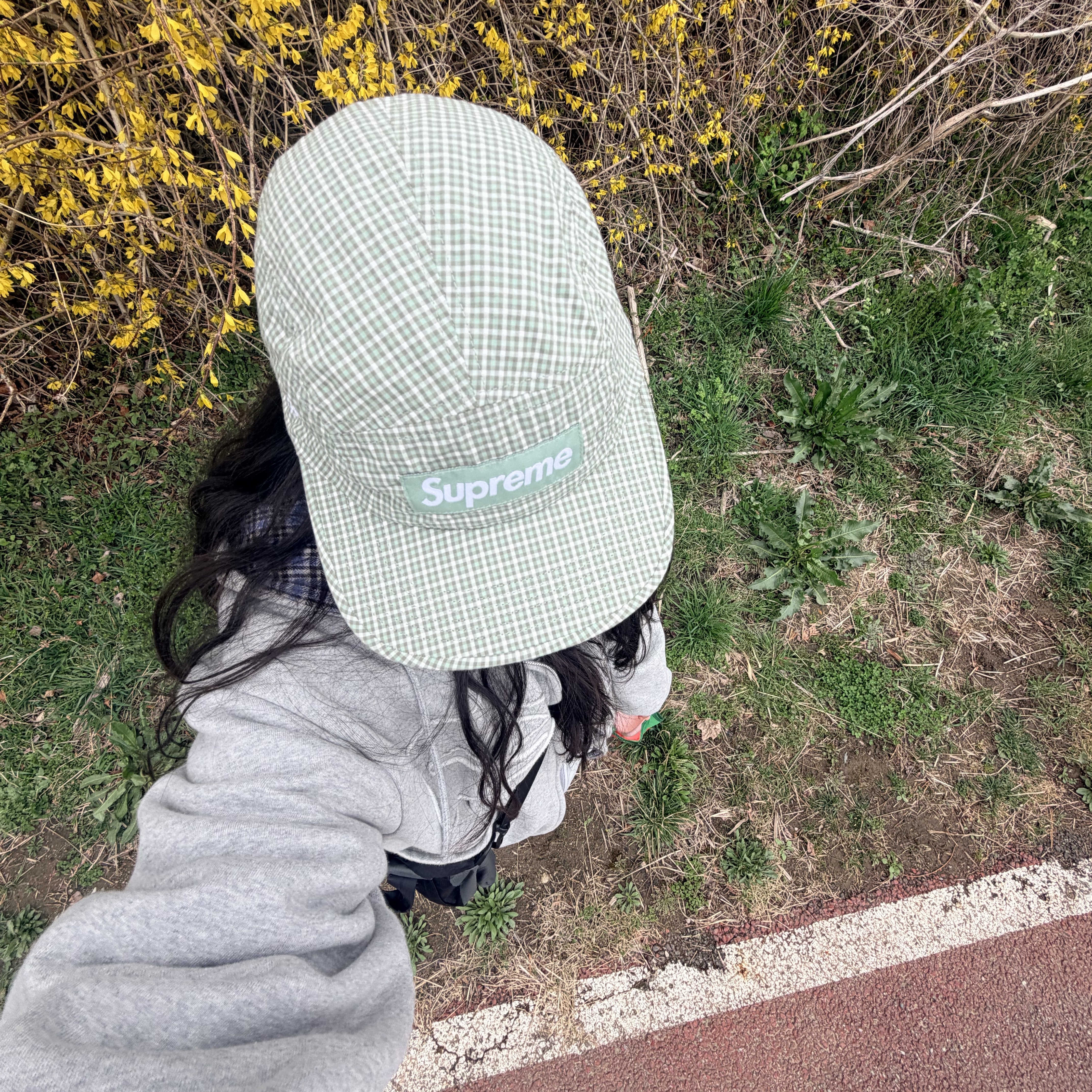 Supreme Cordura Plaid Camp Cap Olive - 25SS 착용 스타일 - 1