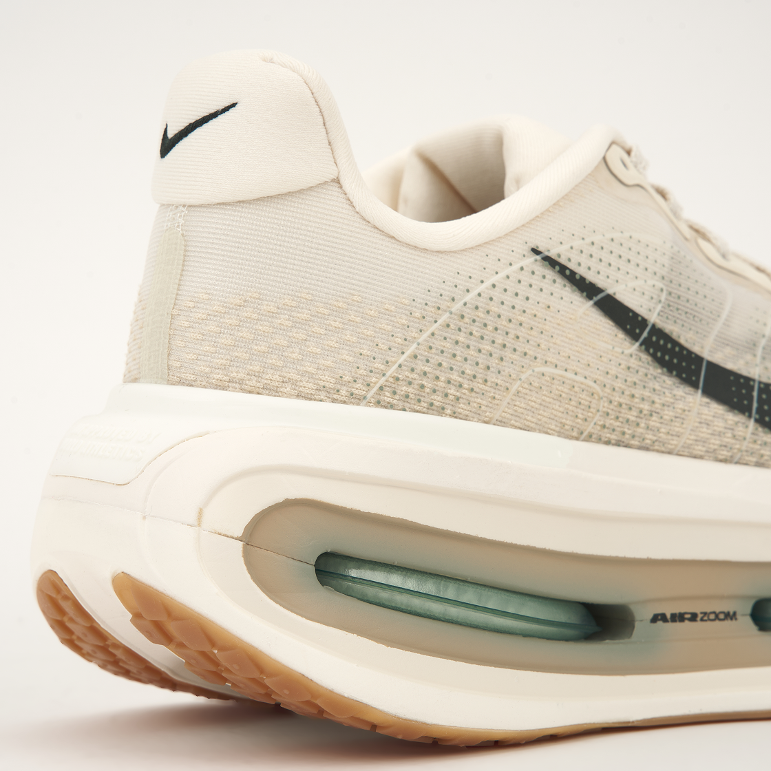나이키 보메로 프리미엄 페일 아이보리 샌드 드리프트(Nike Vomero Premium Pale Ivory Sand Drift) - 8
