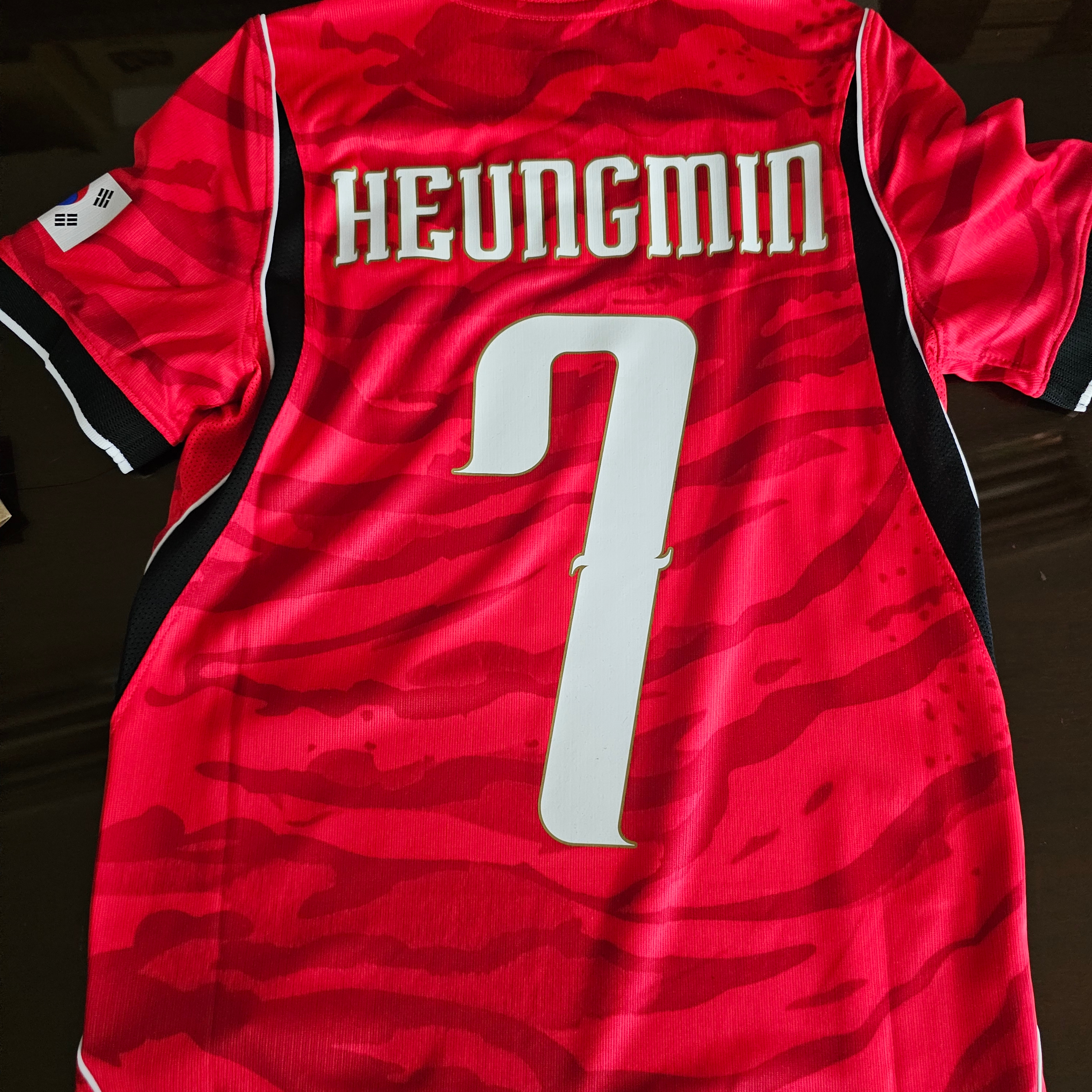 Nike Korea 2026 Stadium Home Dri-Fit Soccer Replica Jersey Global Red Black (Non Marking Ver.), Nike x Sacai LDWaffle Blue Multi 착용 스타일 - 4