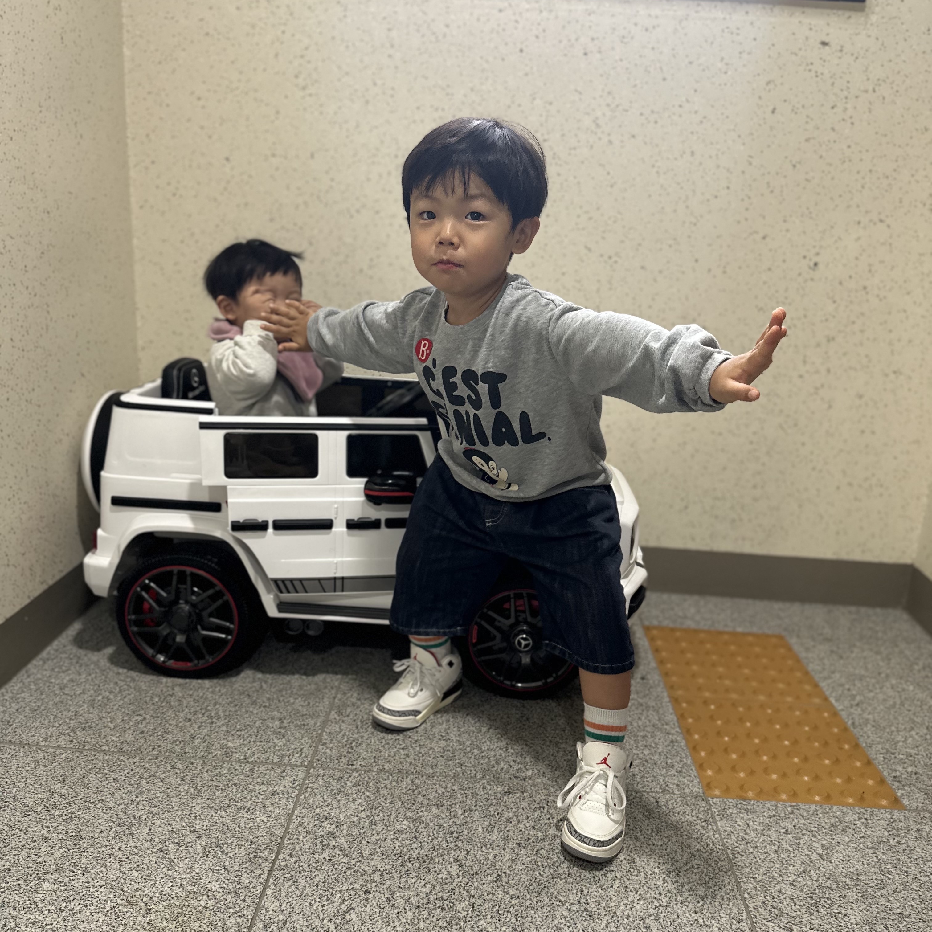 (PS) Jordan 3 Retro White Cement Reimagined 착용 스타일