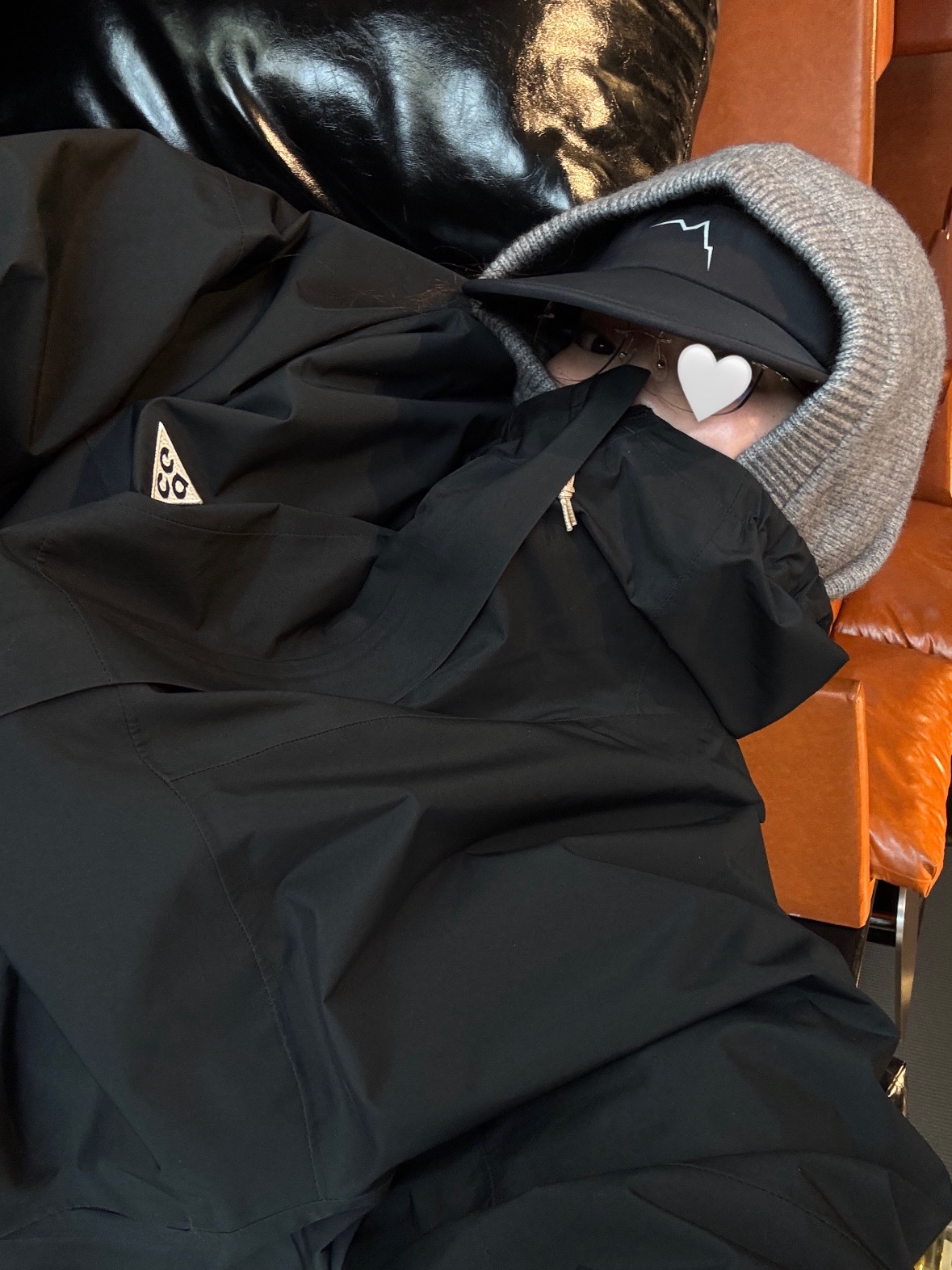 Nike ACG Storm-Fit ADV Cascade Rains Full Zip Jacket Black - Asia, Crocs Echo Clog Bone Black 착용 스타일 - 1