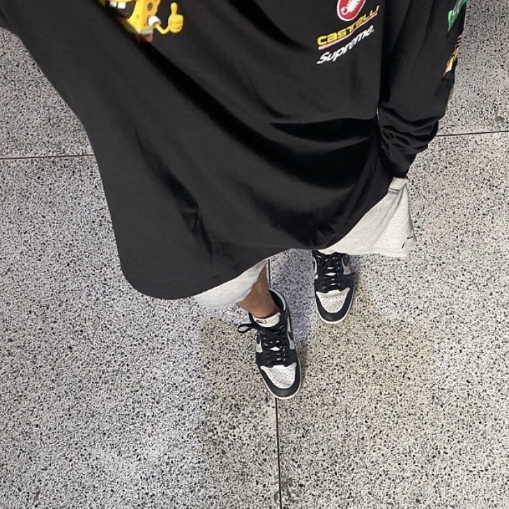 Supreme x SpongeBob SquarePants Castelli Racing L/S T-Shirt Black - 25SS 착용 스타일