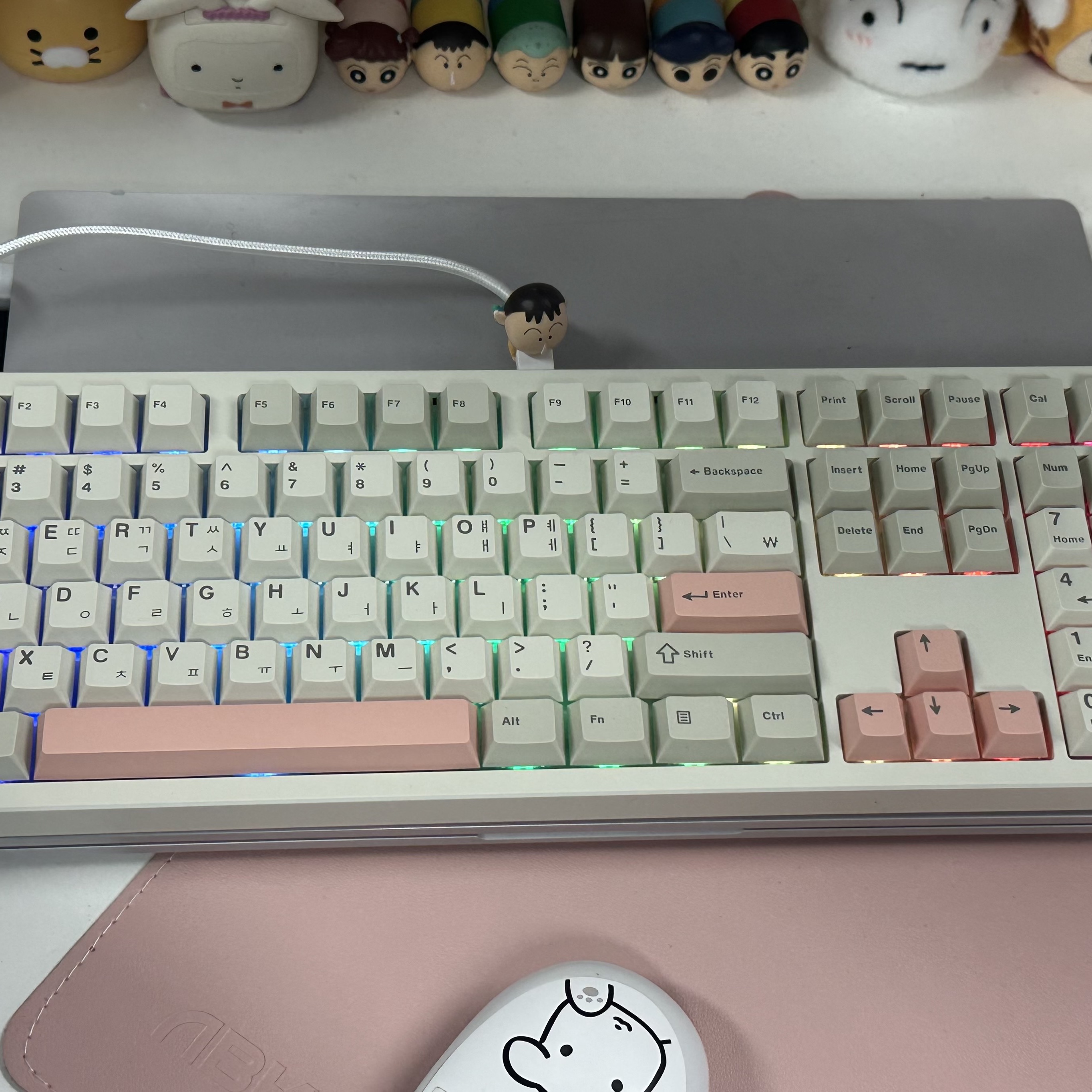 PEBBLE ON THE GOYO108 KEYBOARD 착용 스타일 - 1