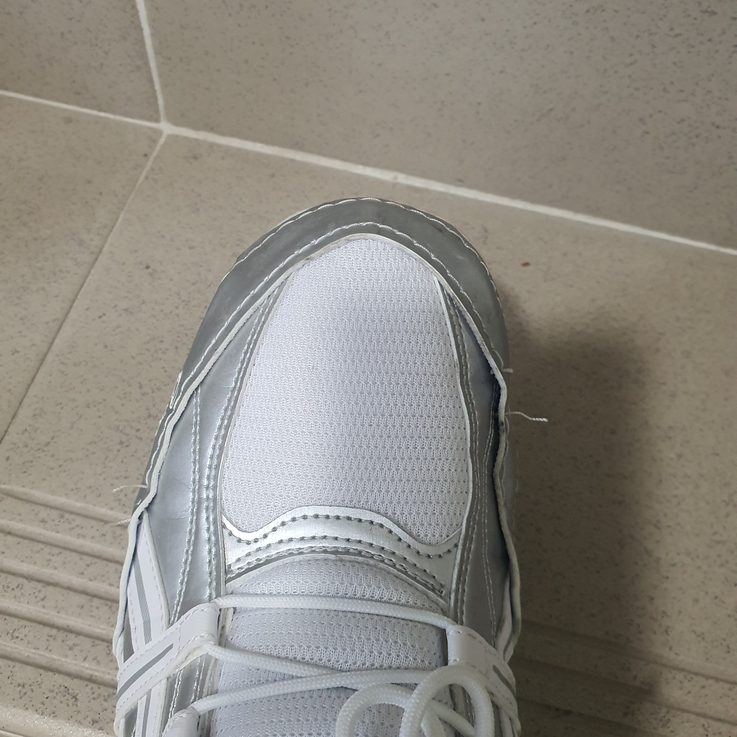 Asics Hypersync White Pure Silver 착용 스타일