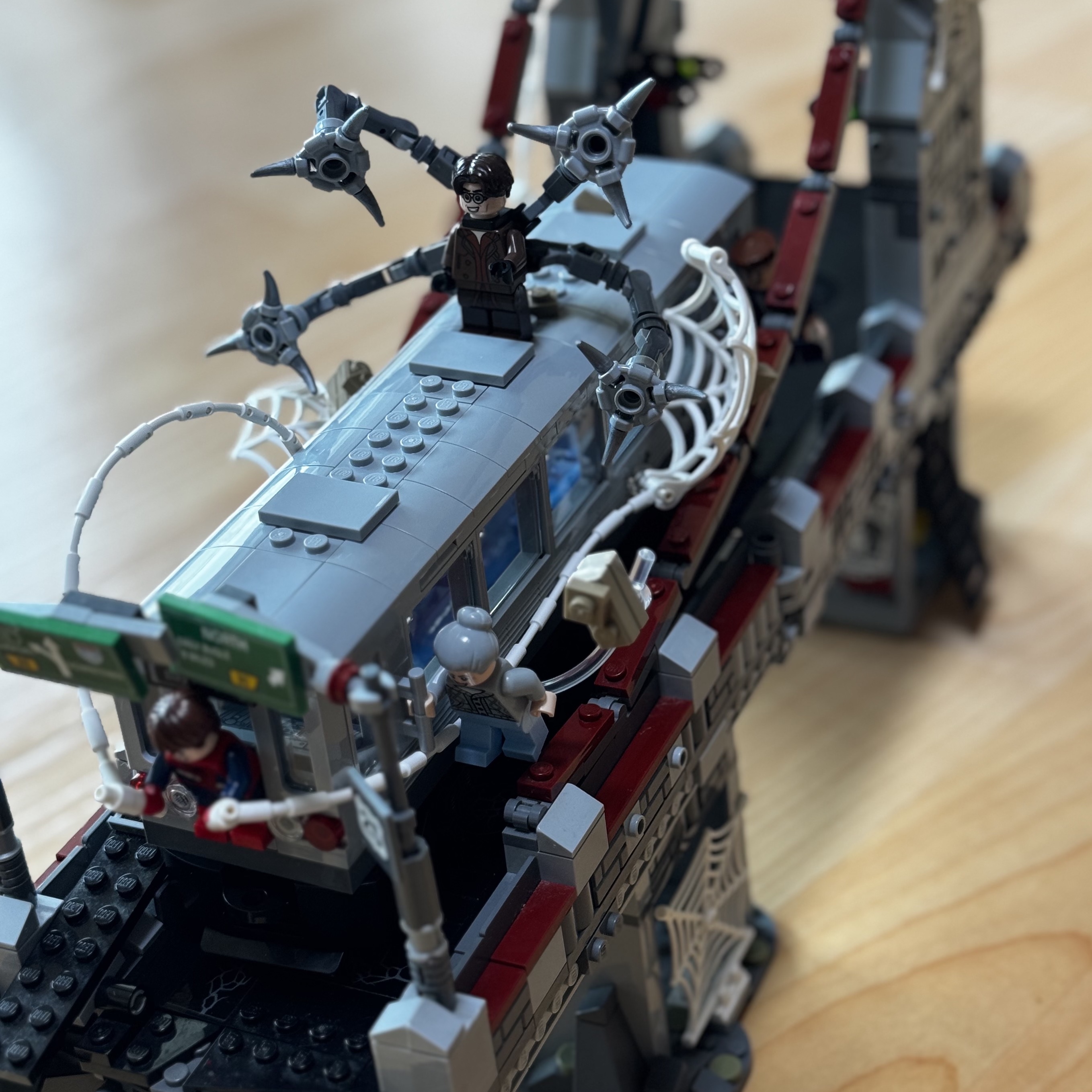 Lego Marvel Spider-Man vs. Doc Ock Subway Train Scene, Lego Marvel Spider-Man Web Warriors Ultimate Bridge Battle 착용 스타일 - 3