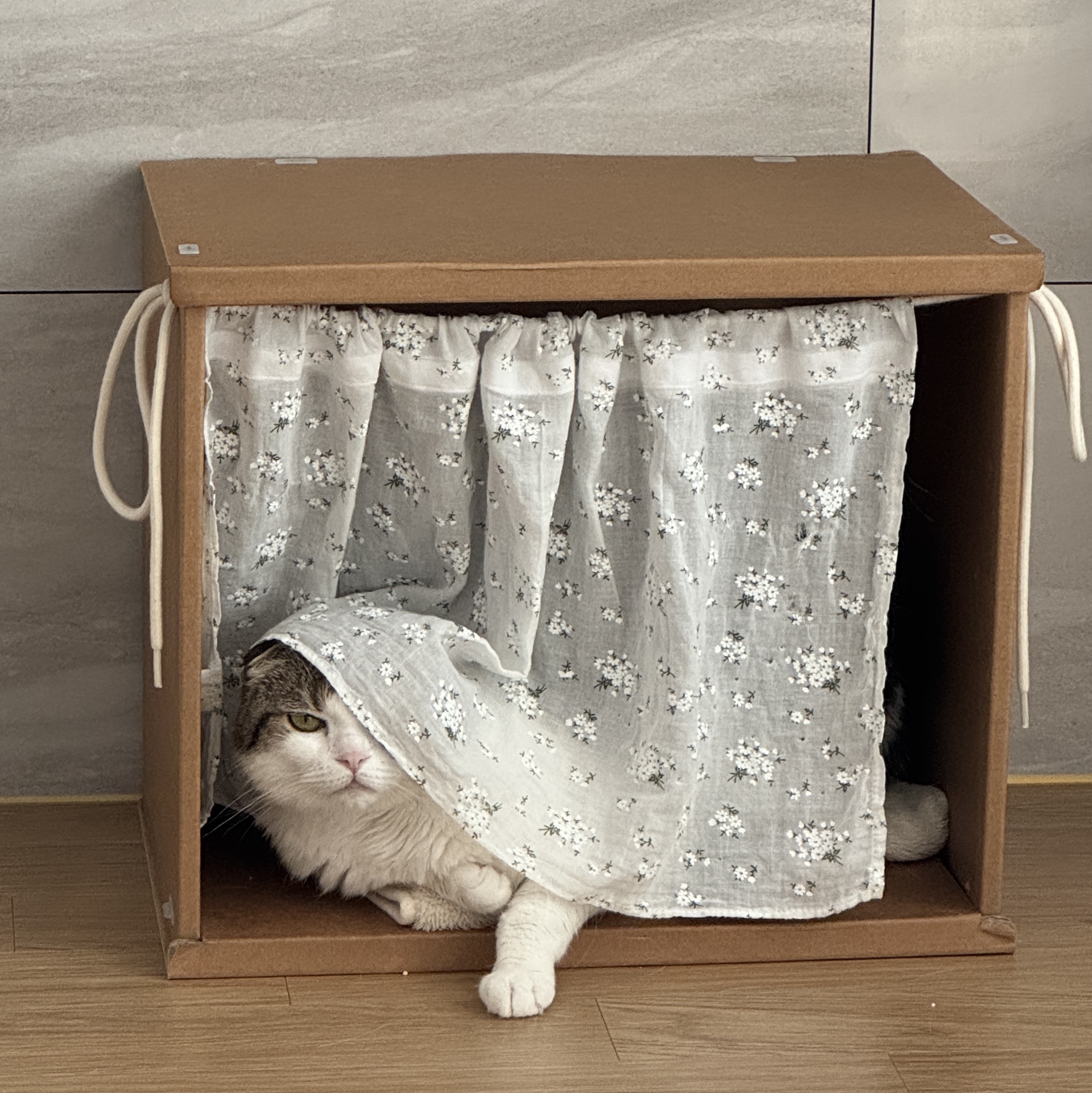 Gottagohome Curtain Box 착용 스타일