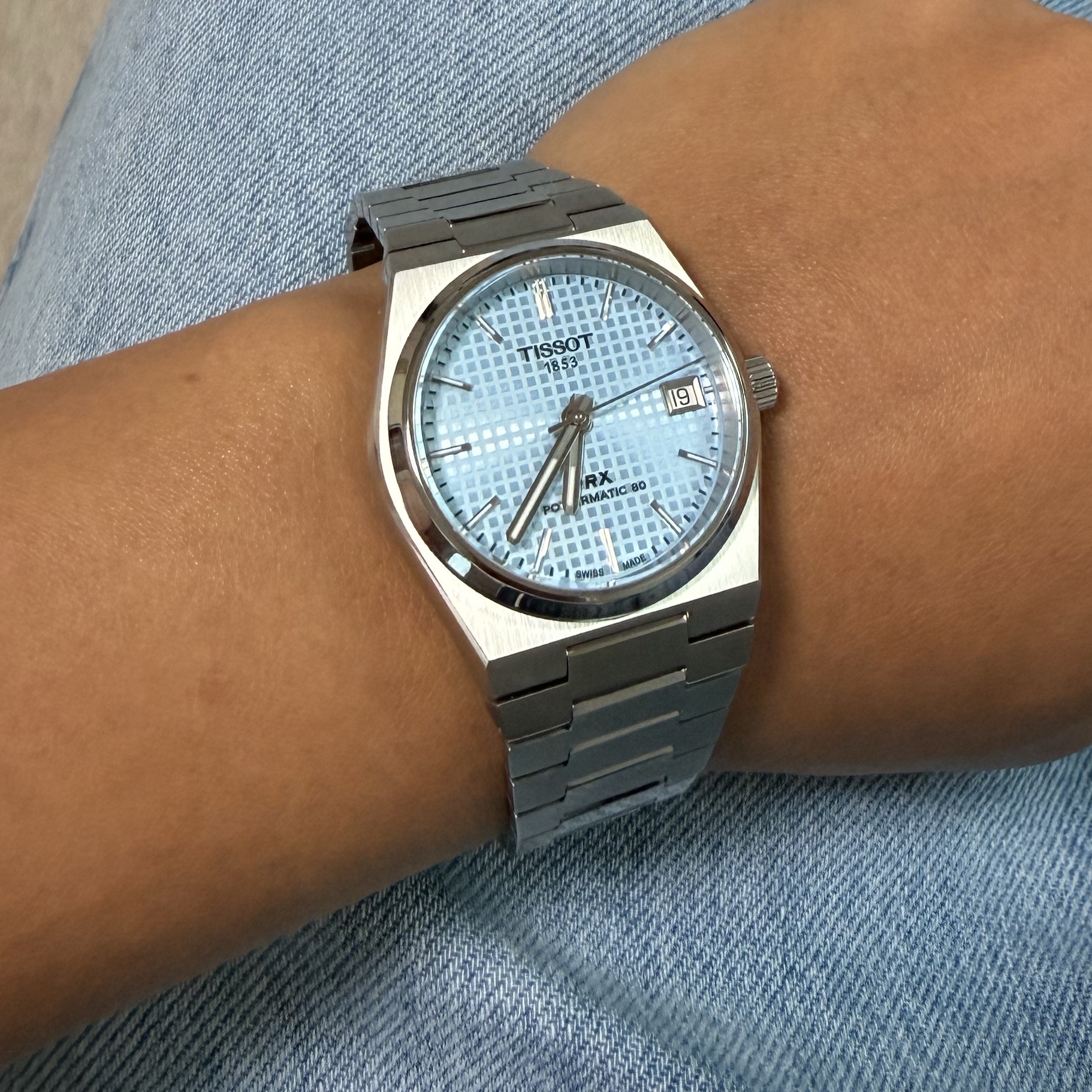 Tissot PRX Powermatic 80 35mm Steel Ice Blue 착용 스타일 - 3