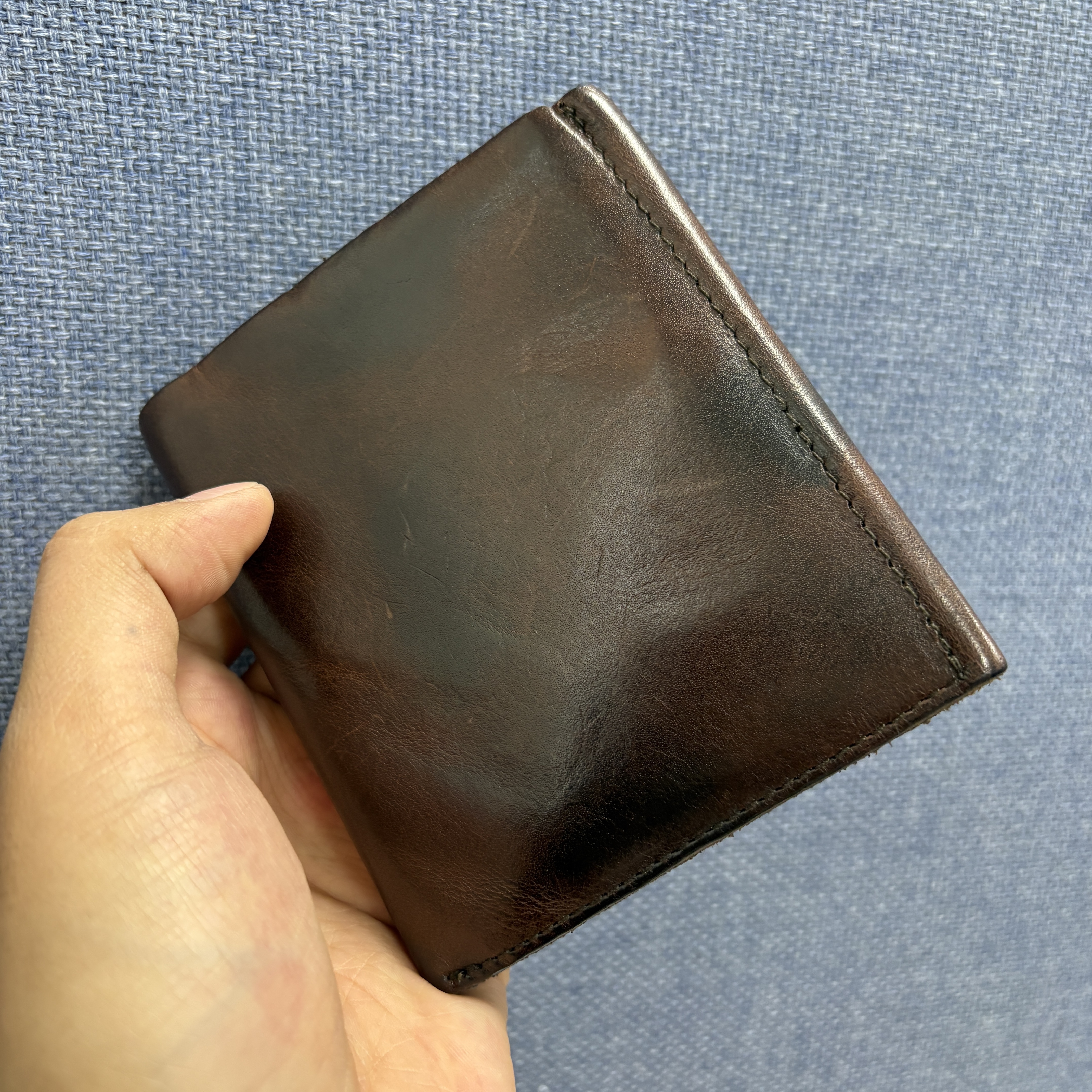 Double RL Concho Leather Wallet Dark Brown 착용 스타일 - 2