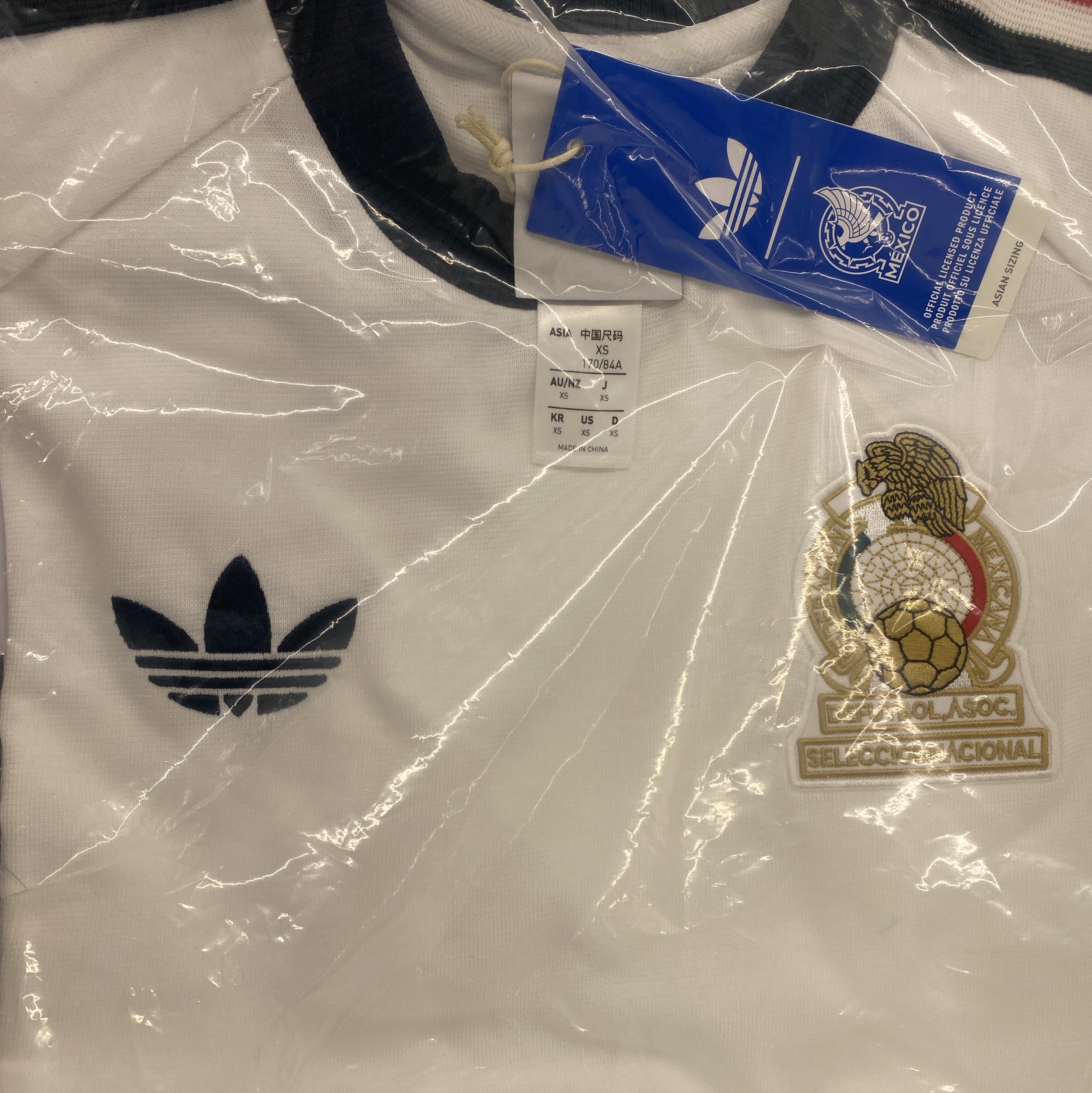 Adidas Mexico Originals T-Shirt White - KR Sizing (Non Marking Ver.) 착용 스타일