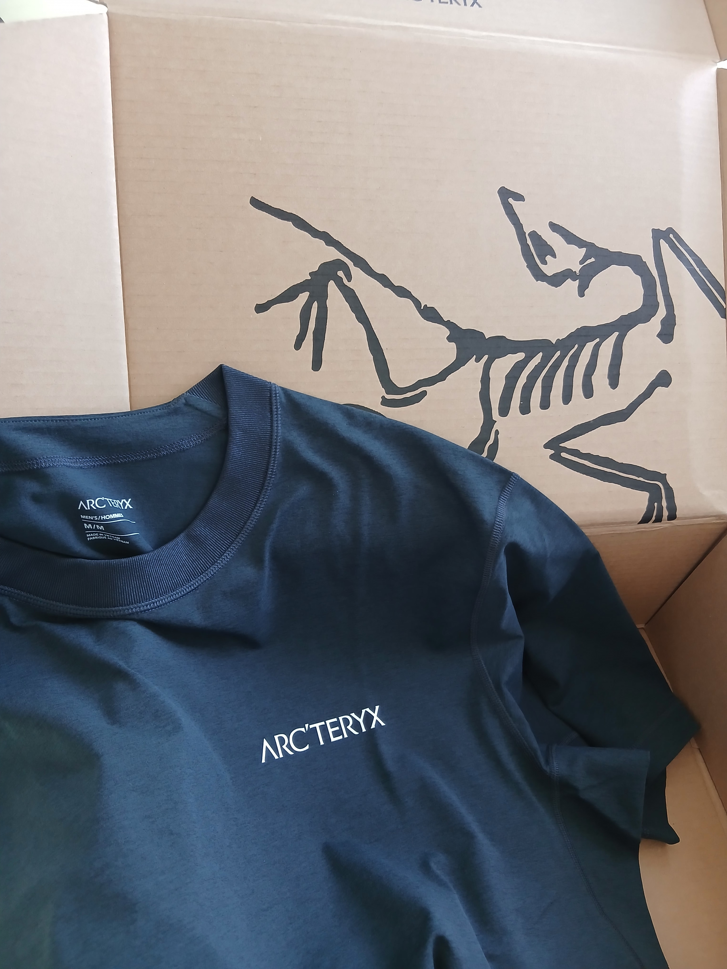 Arc'teryx Envoy Grand Wall SS T-Shirt Orion 착용 스타일 - 2