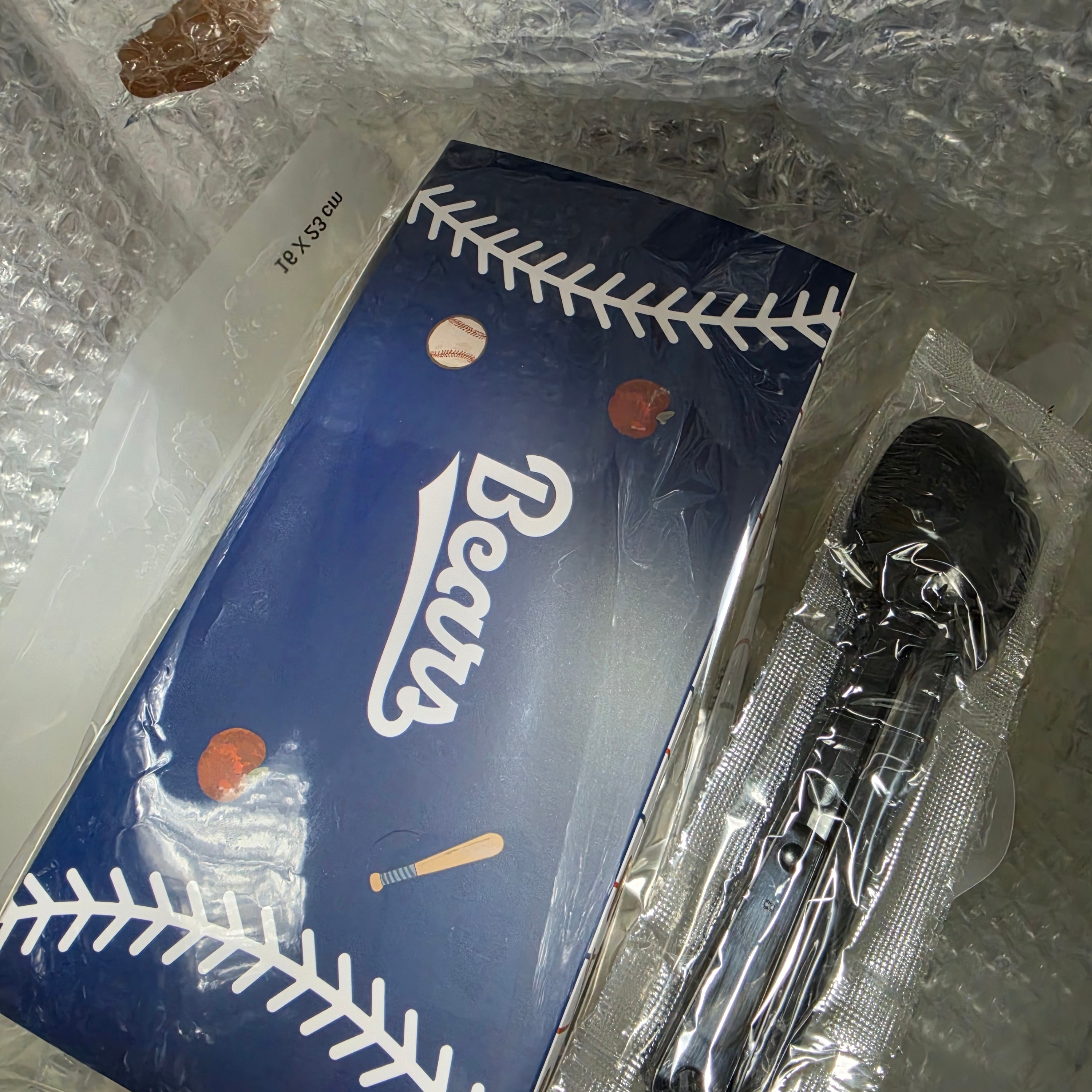 [KREAM 단독] Doosan Bears x Kokorokara Hustle Pudding 2pcs & Kokoro Bear Keyring & Cooler Bag Full Set 착용 스타일 - 5