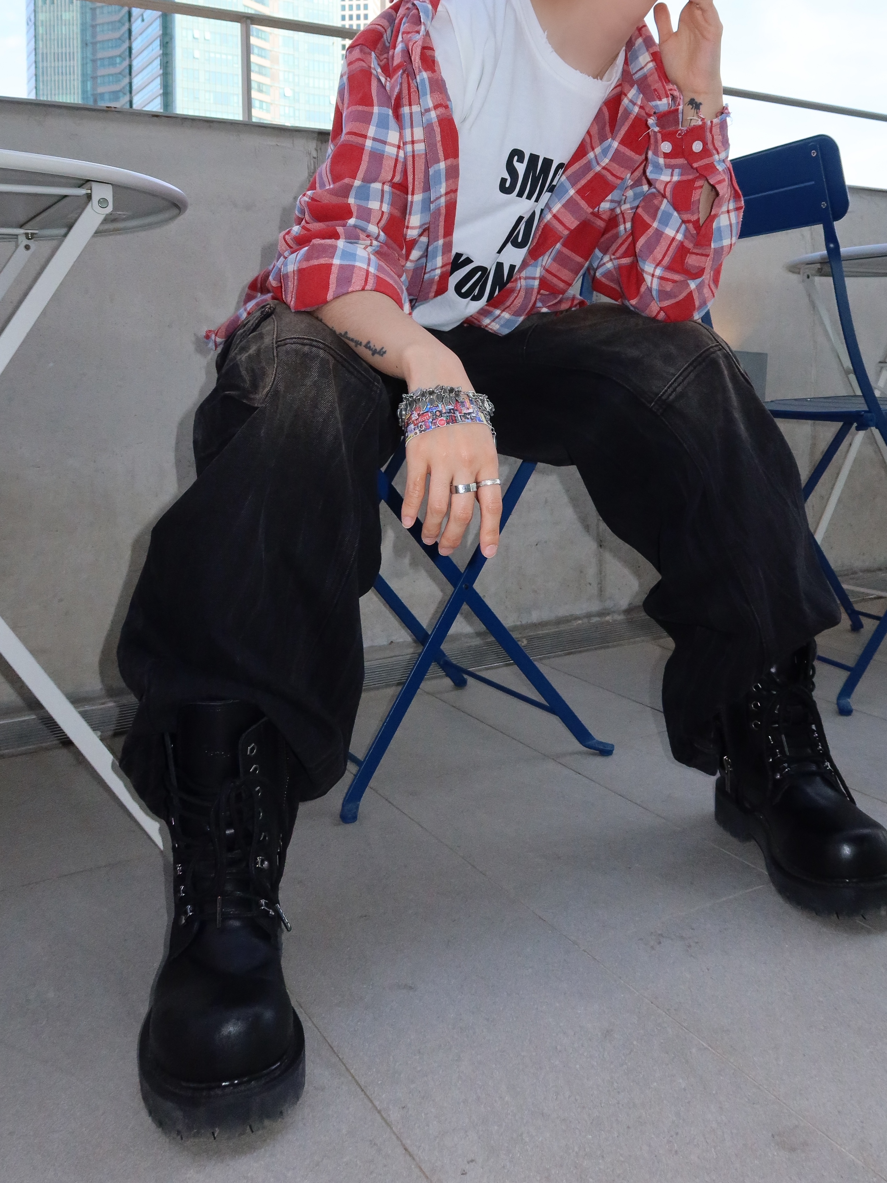 Farfromwhat Far Washed Black Cargo, LOSTGARDEN Phantom 착용 스타일 - 4