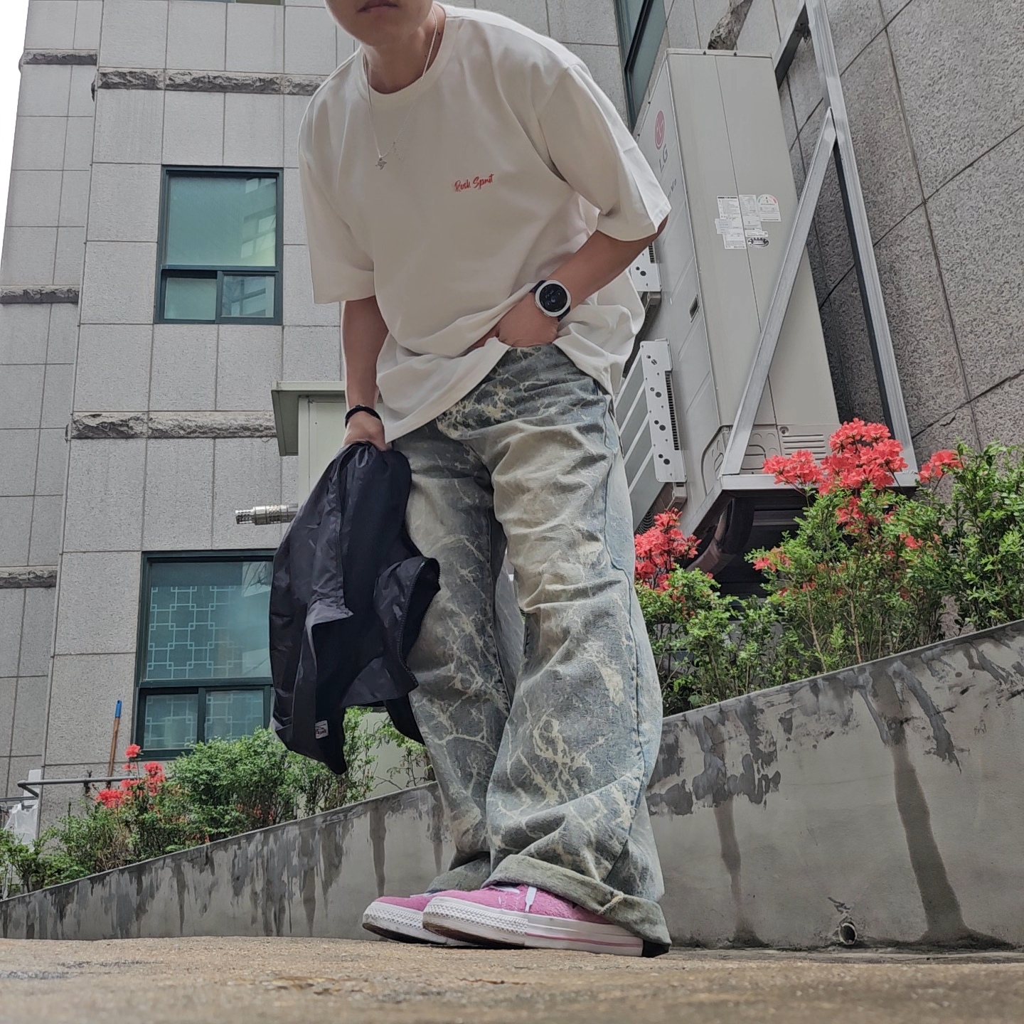 Supreme x MM6 Maison Margiela Painted Camp Cap White - 24SS, Converse One Star Pro Flower Light Orchid 착용 스타일 - 4
