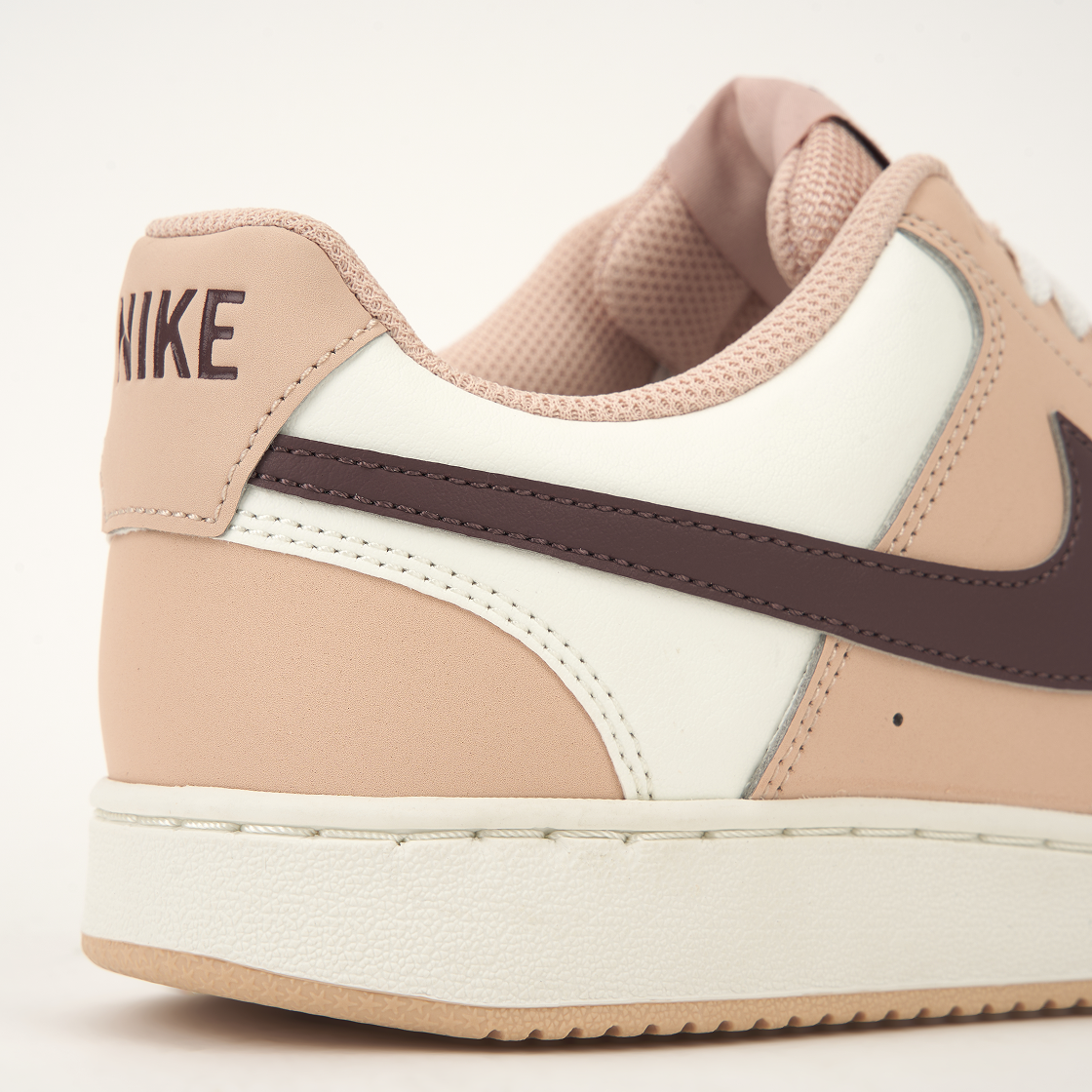 (W) 나이키 코트 비전 로우 쉬머 타투((W) Nike Court Vision Low Shimmer Tattoo) - 8