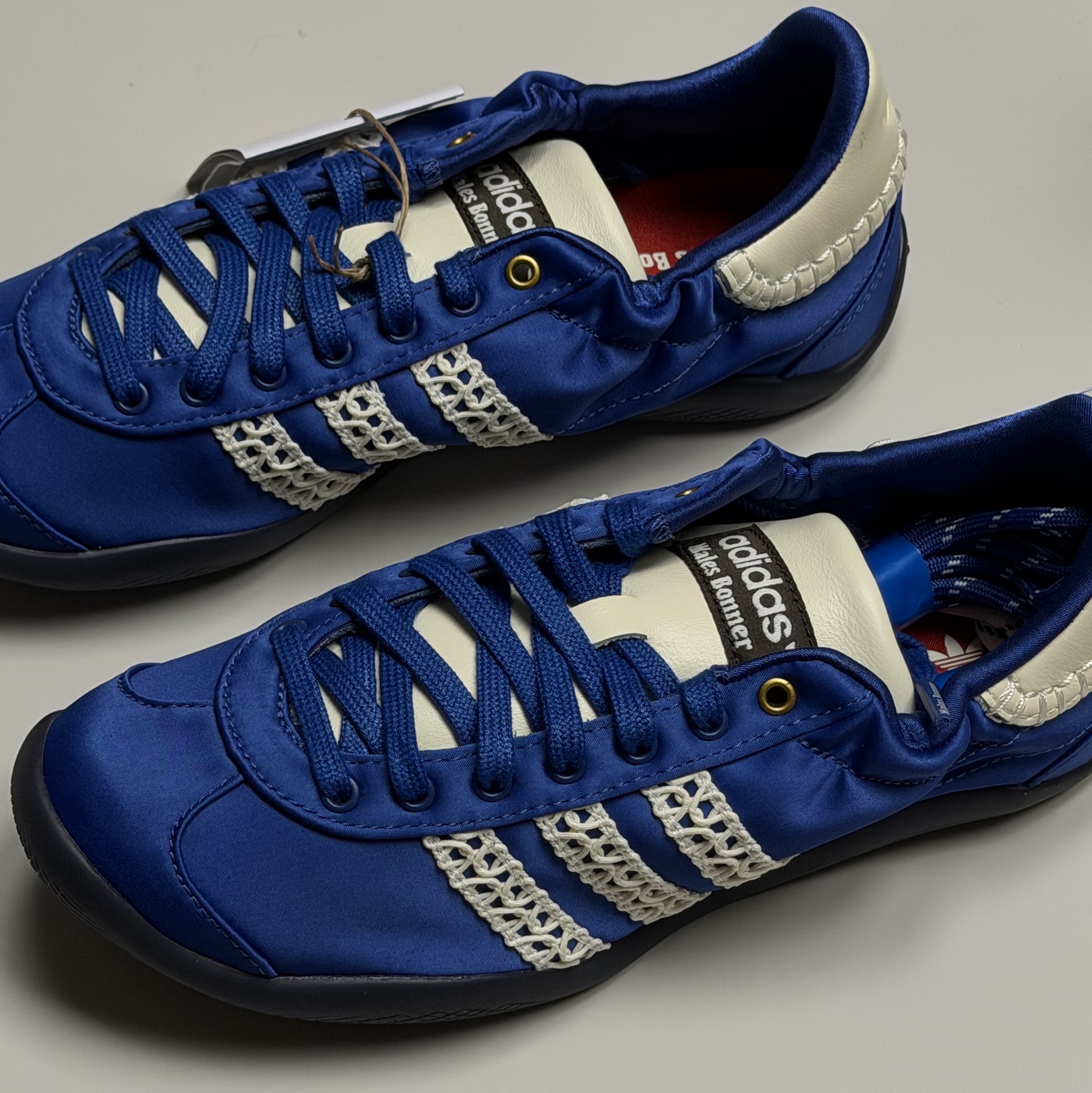 Adidas x Wales Bonner Karintha Satin Supplier Color Blue 착용 스타일 - 2