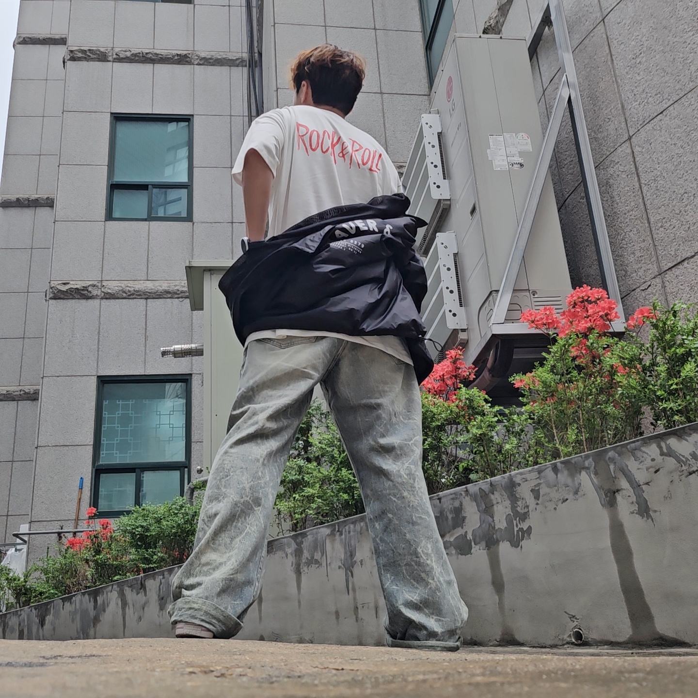 Supreme x MM6 Maison Margiela Painted Camp Cap White - 24SS, Converse One Star Pro Flower Light Orchid 착용 스타일 - 2