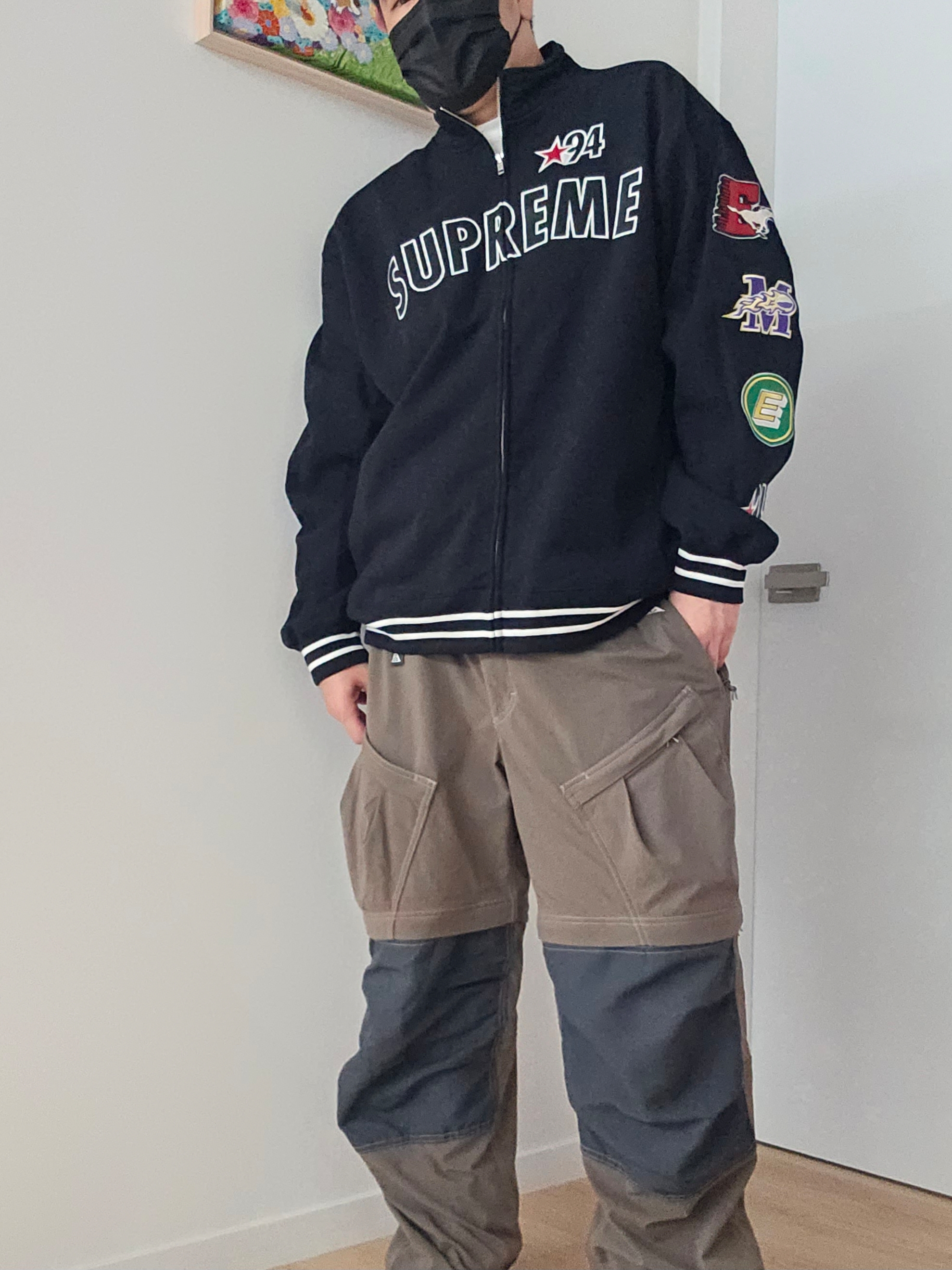 Supreme Mascots Zip Up Sweatshirt Black - 26SS, Nike ACG Smith Summit Cargo Pants Ironstone - US/EU 착용 스타일 - 6