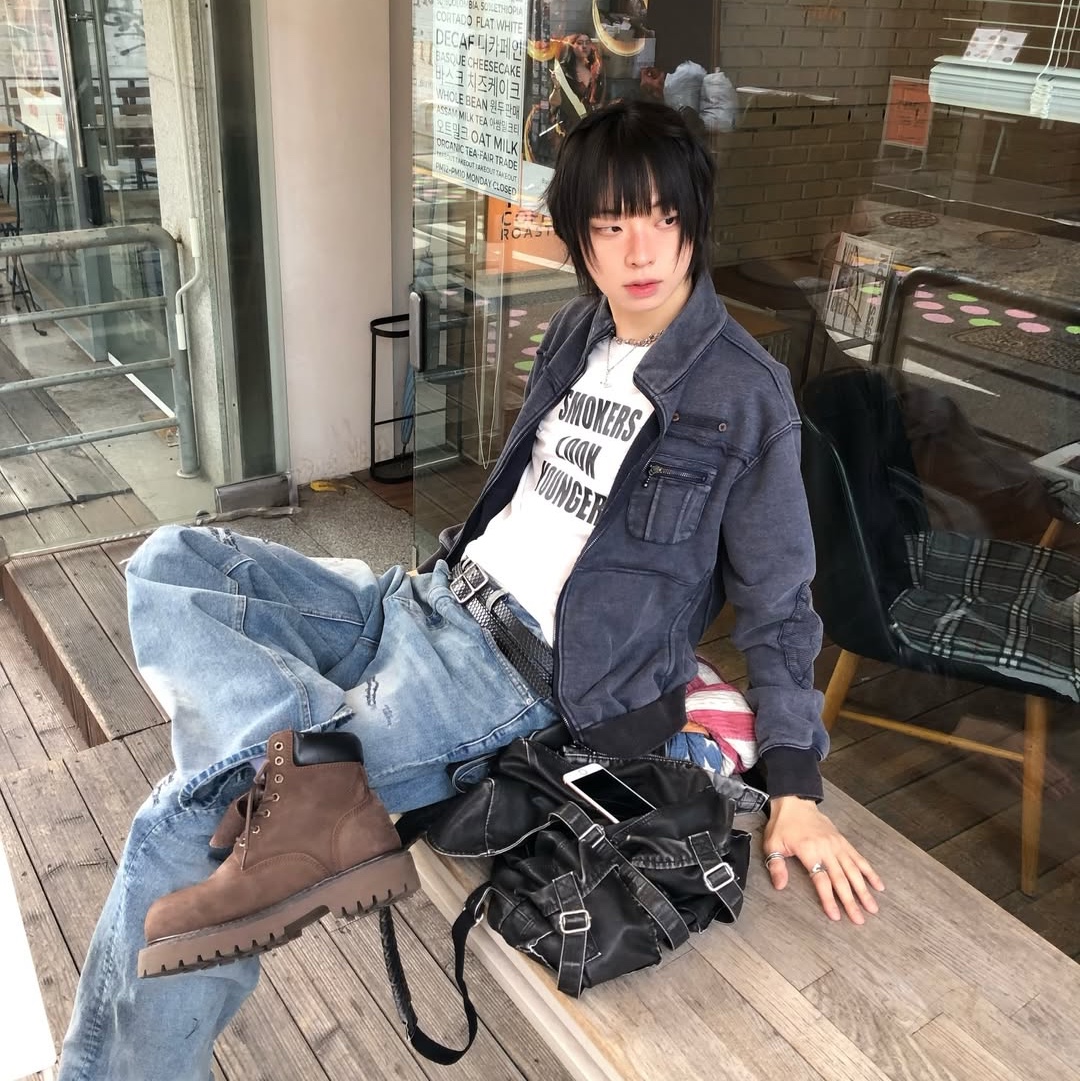 MAINBOOTH Field Combat Jacket NAVY 착용 스타일 - 1