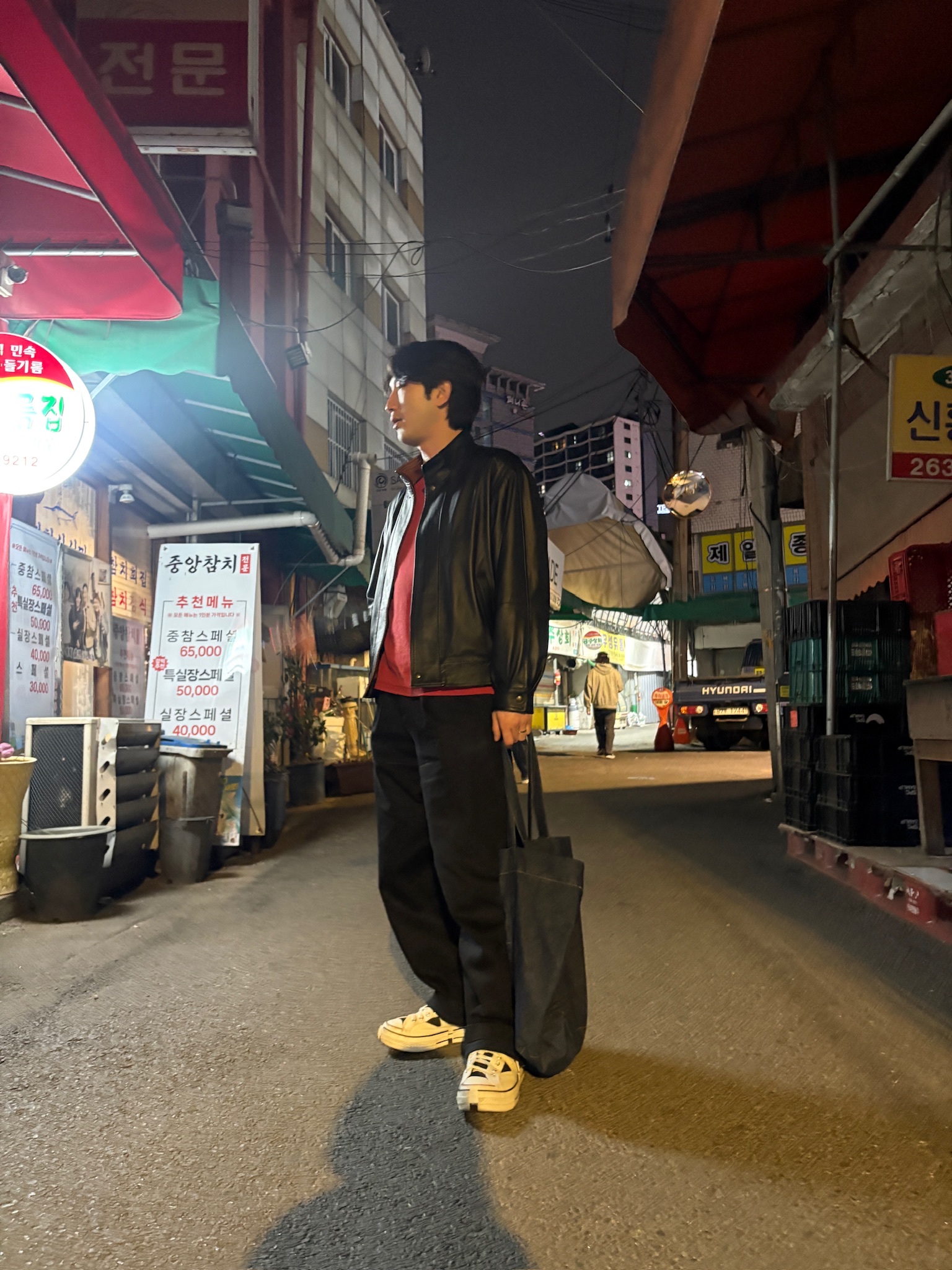 Graphpaper Selvage Denim Belted Pants Black, Converse x Feng Chen Wang Chuck 70 Ox 2-in-1 Egret 착용 스타일 - 1