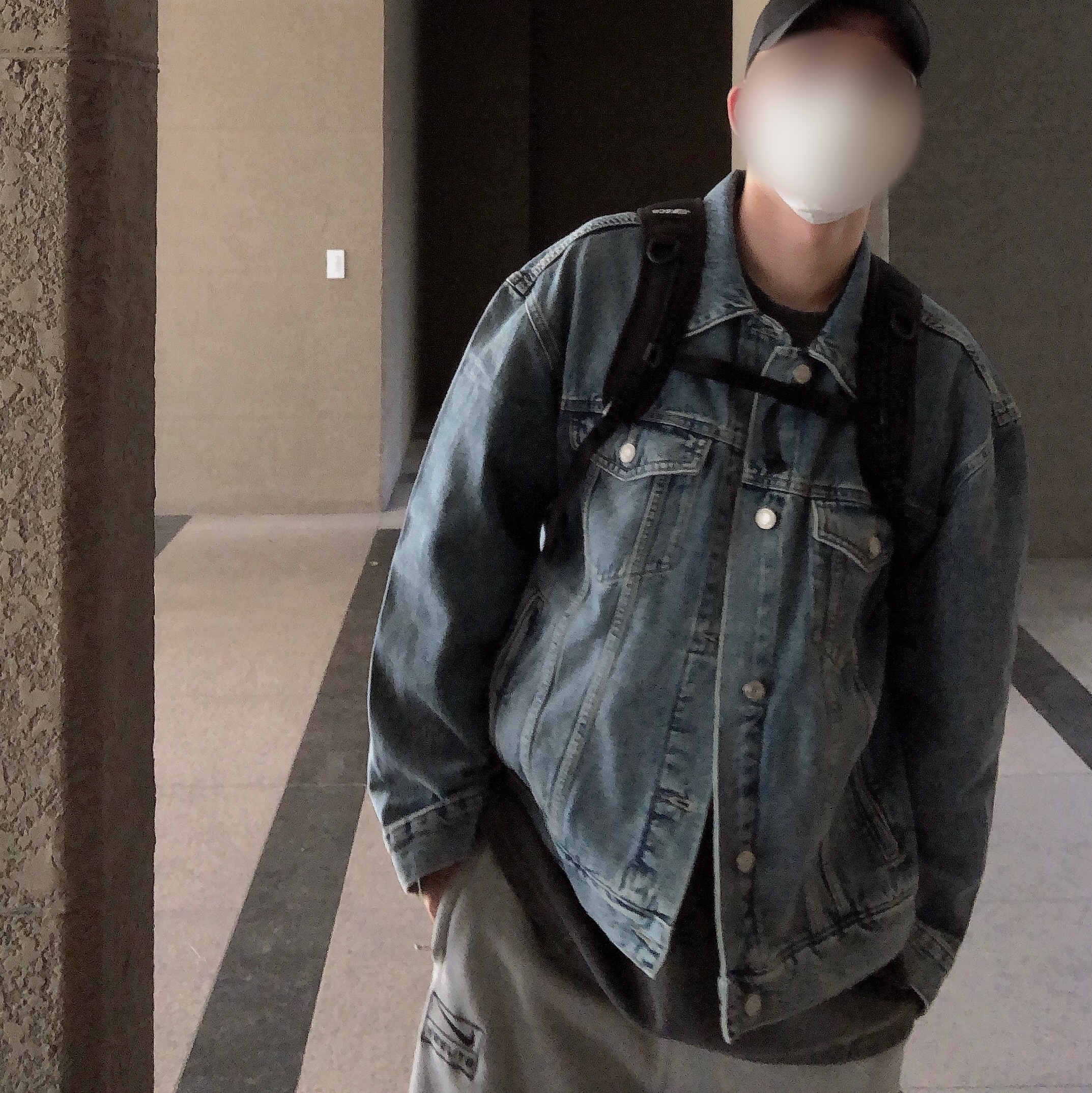 Nike x Stussy NRG Fleece Pants Dark Grey Heather (DO9340-063) 착용 스타일 - 2