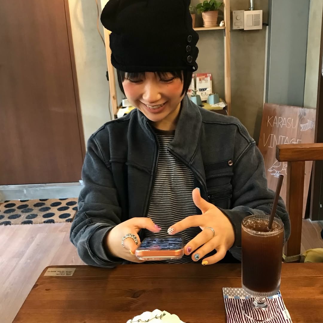 MAINBOOTH Button Turban Beanie BLACK, MAINBOOTH Field Combat Jacket NAVY 착용 스타일 - 3