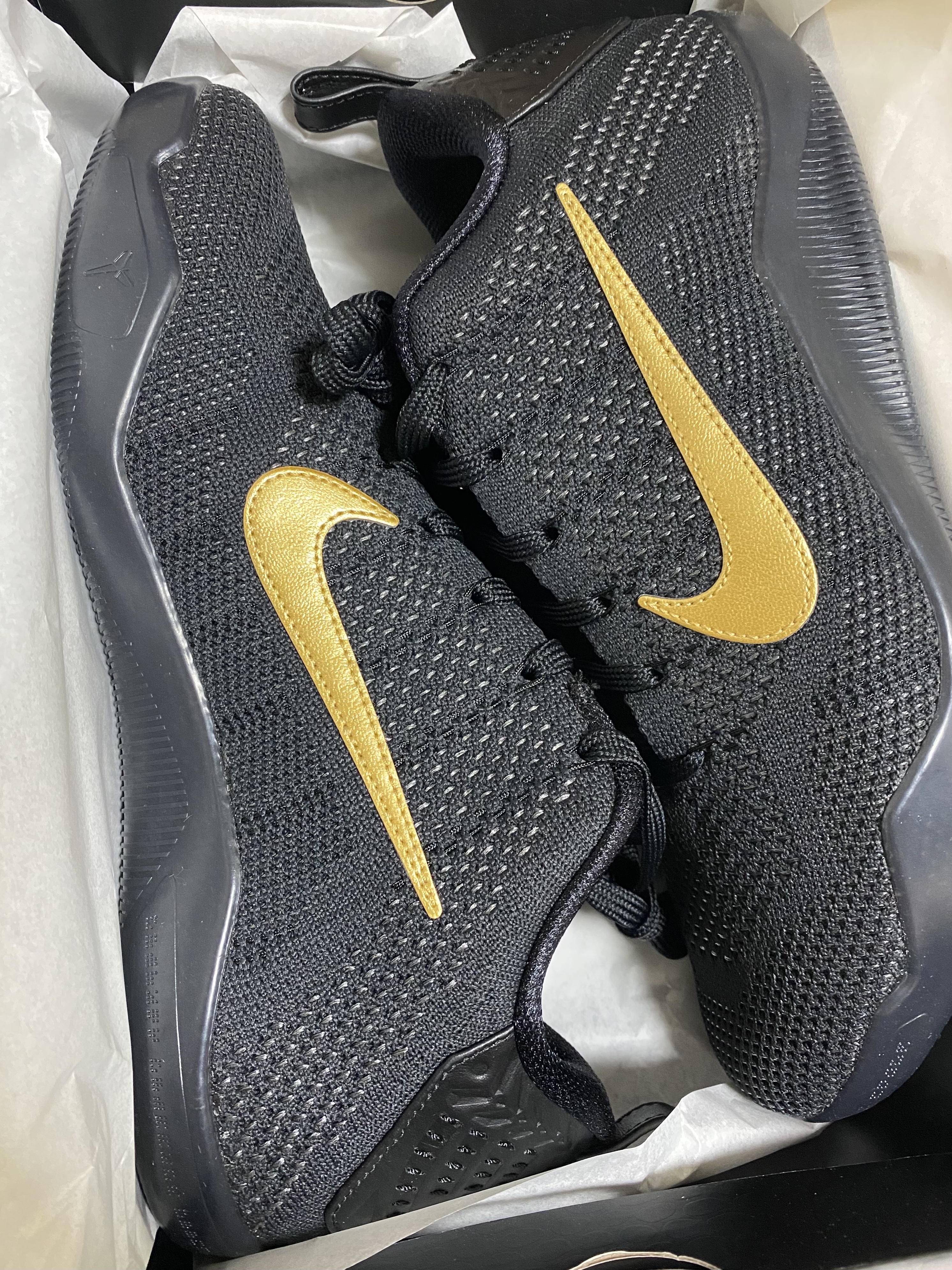 Kobe 11 Elite Protro Fade to Black 착용 스타일